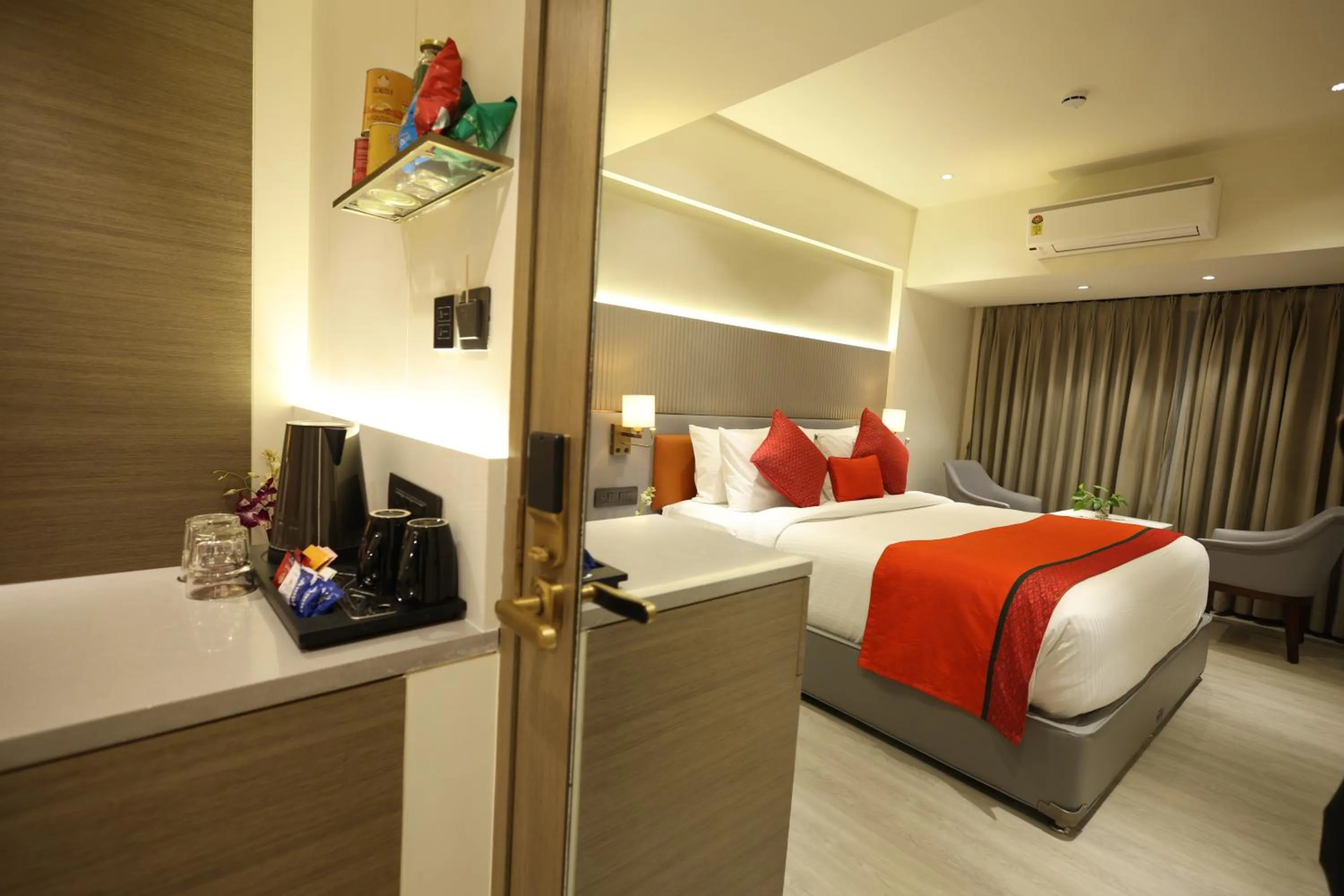 Bed in MARIGOLD-Newly Renovated Hotel