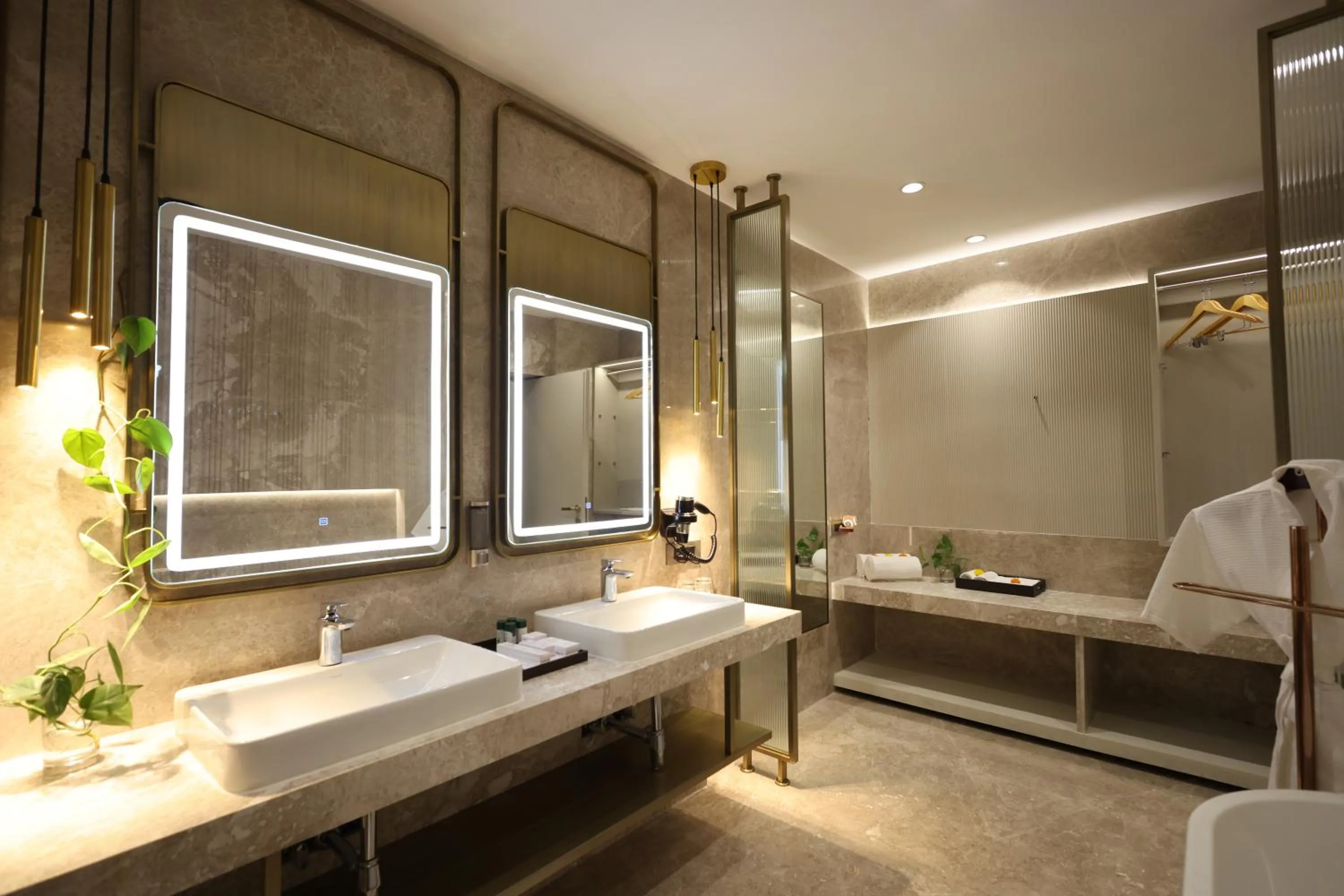 Bathroom, Bed in MARIGOLD-Newly Renovated Hotel