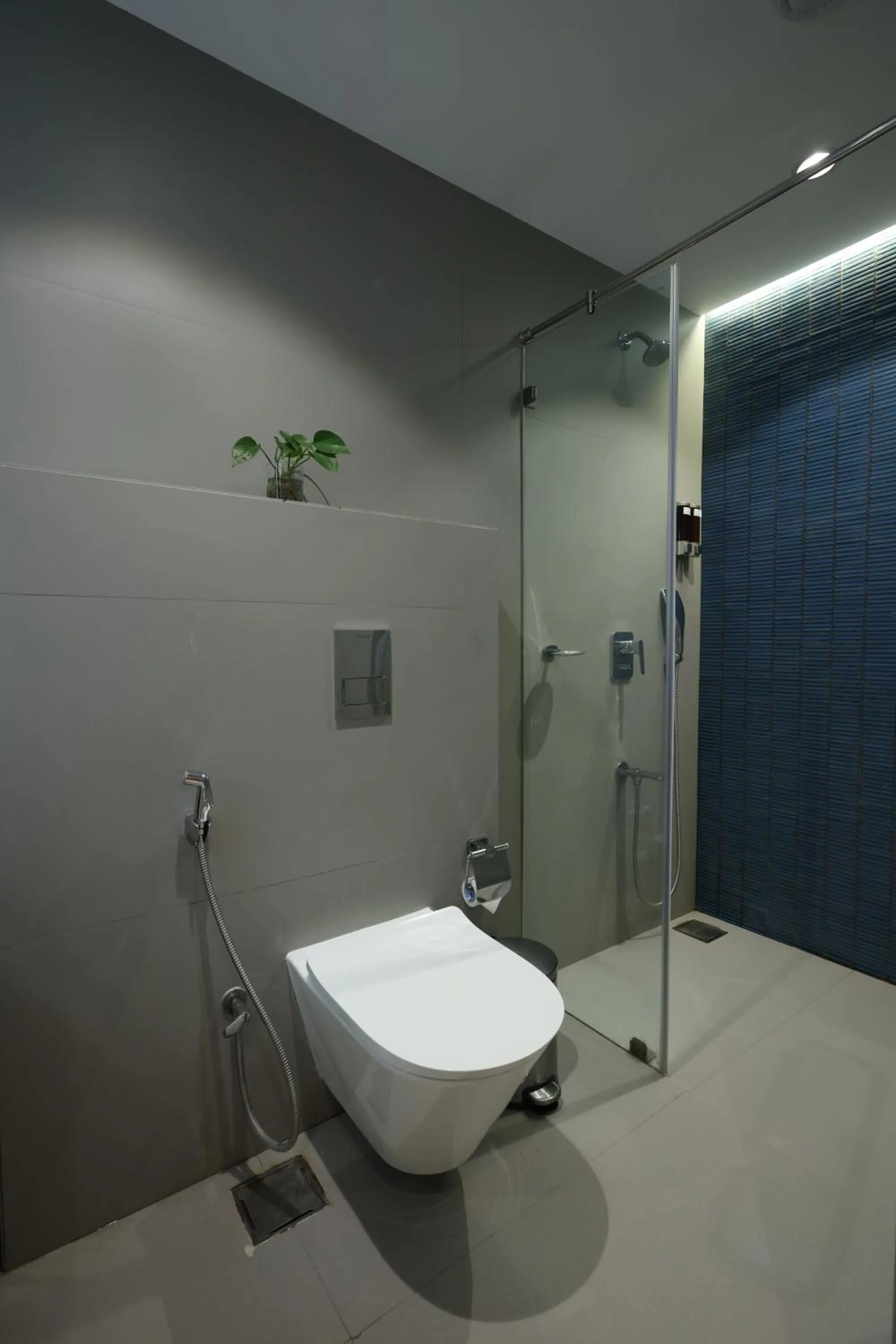 MARIGOLD-Newly Renovated Hotel