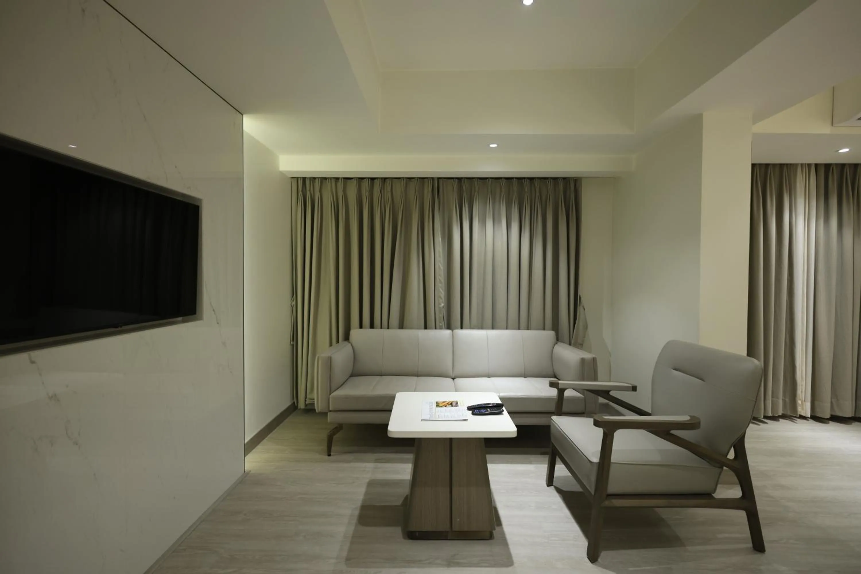 MARIGOLD-Newly Renovated Hotel