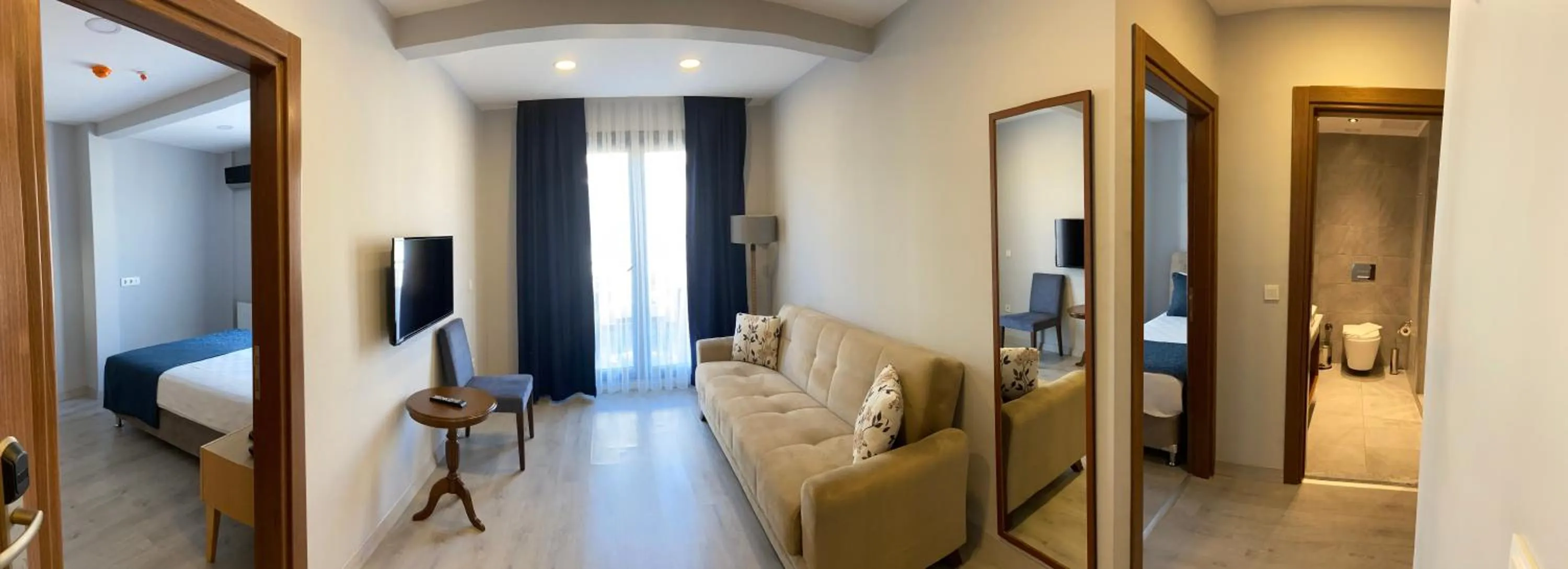 Shower, Bed in Liberi Hotel Taksim