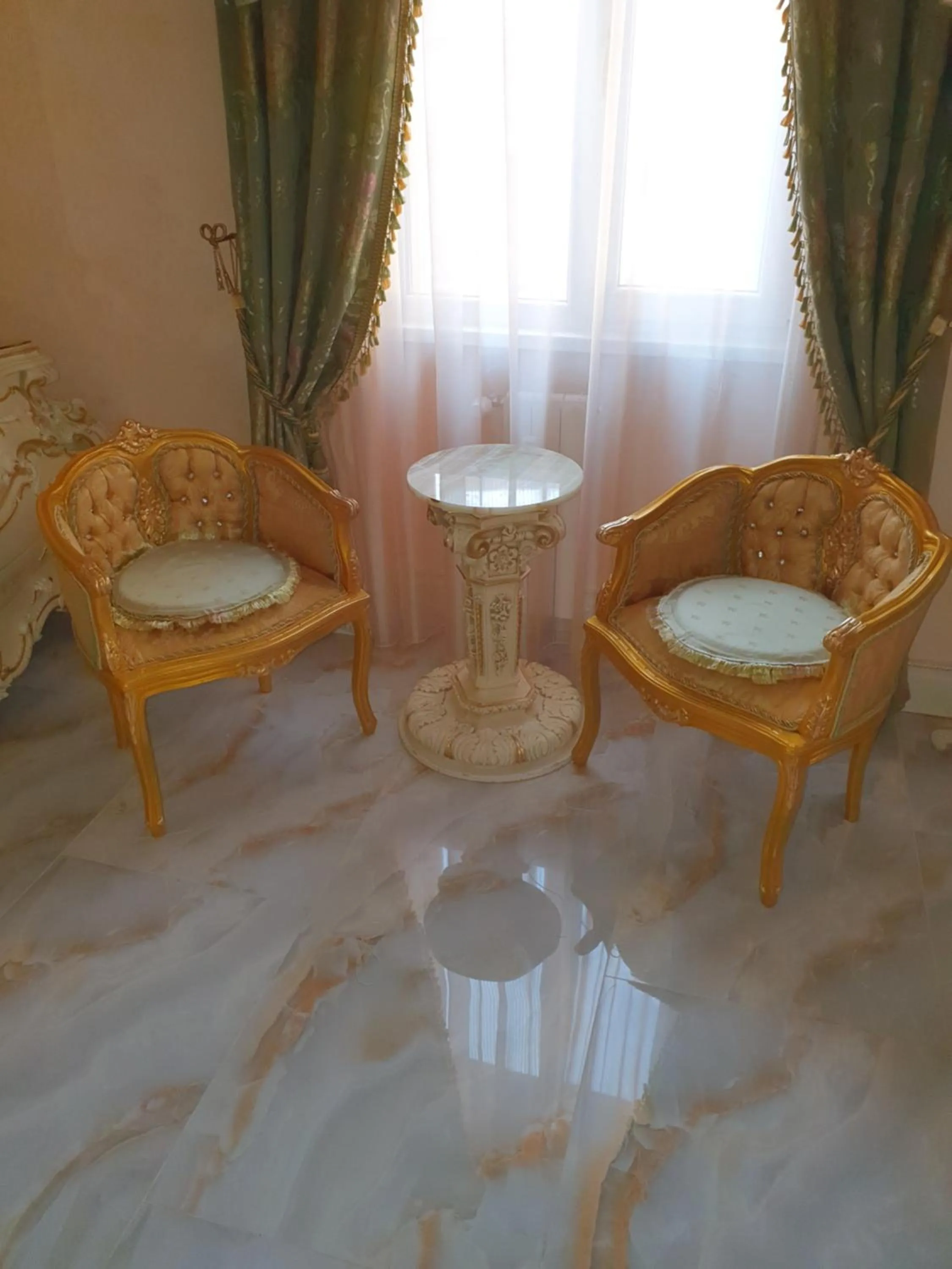 Seating area in FD Luxury rooms