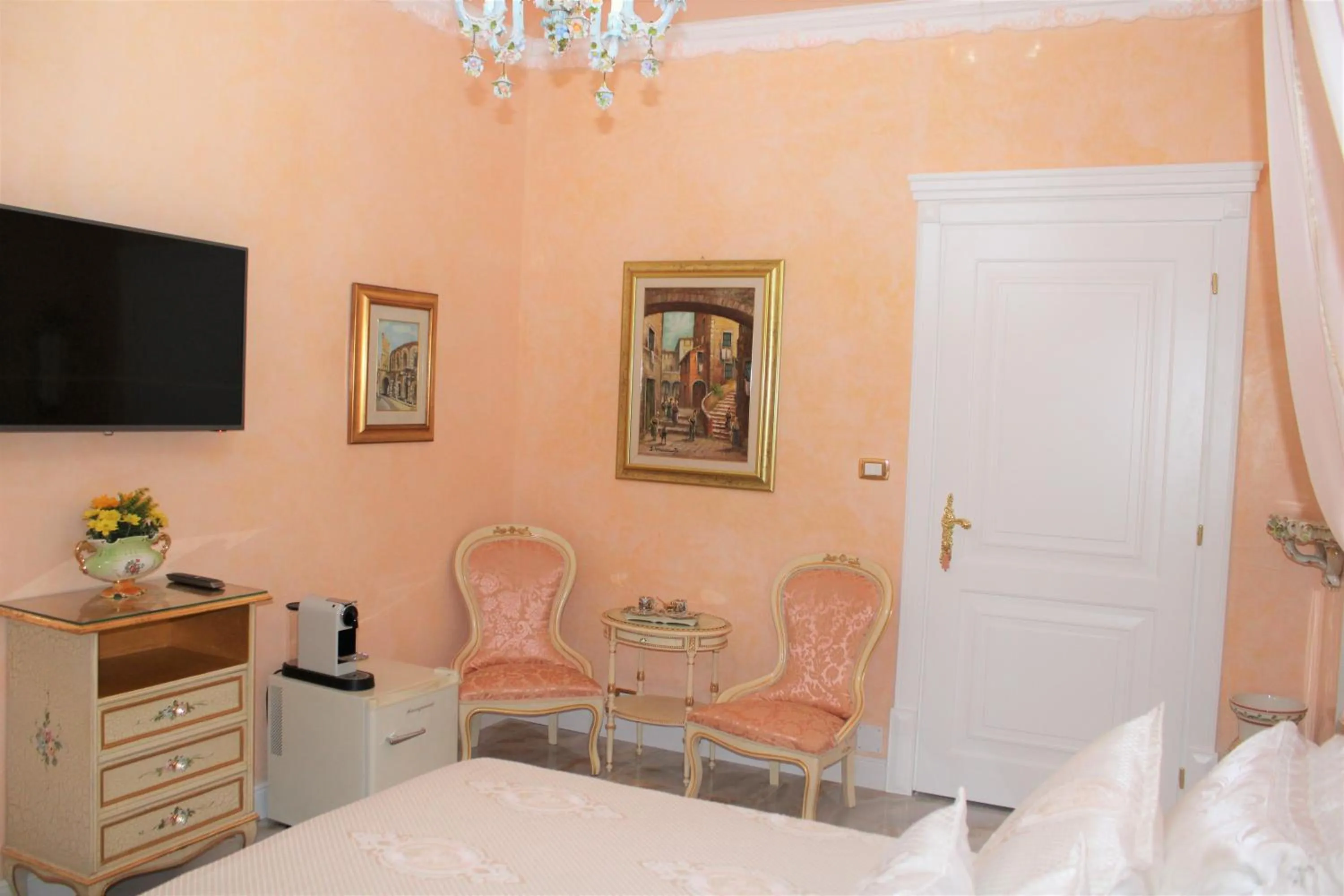 Bed in FD Luxury rooms