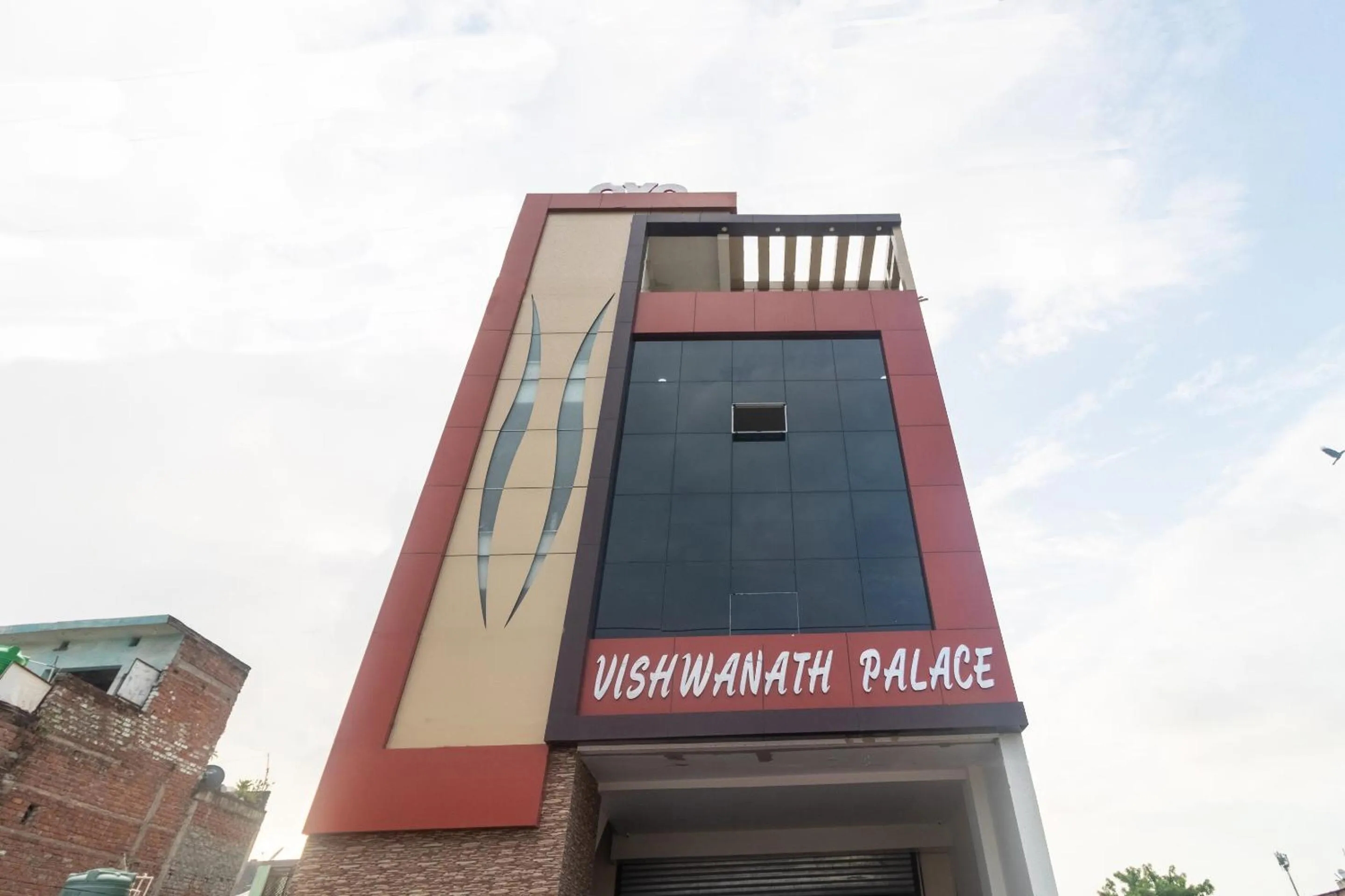 Facade/entrance in Hotel O 74351 LCK603-MOCA