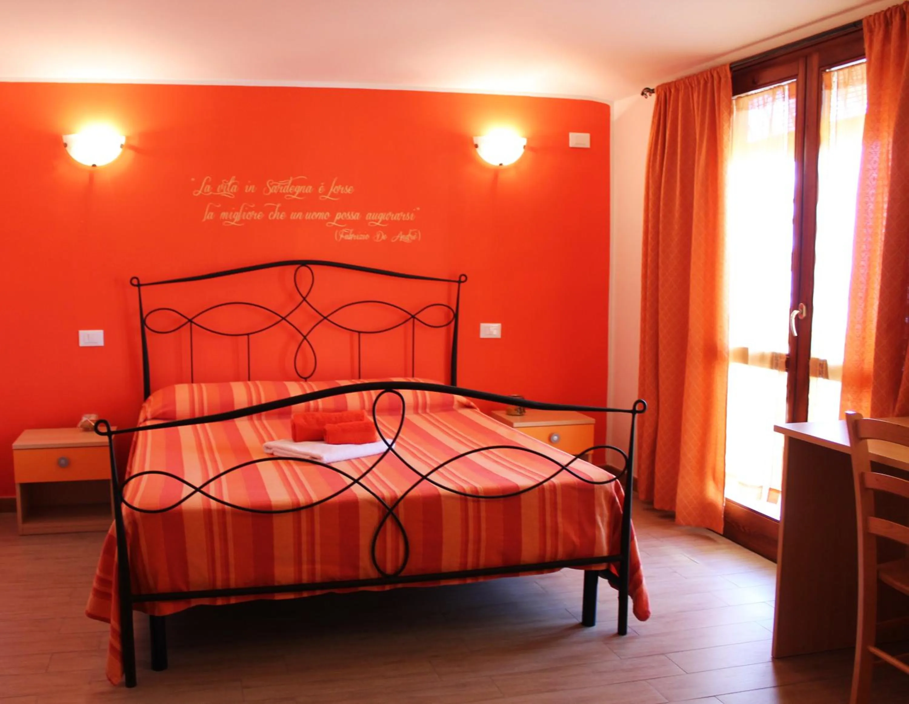 Photo of the whole room in B&B L'alba Nel Golfo