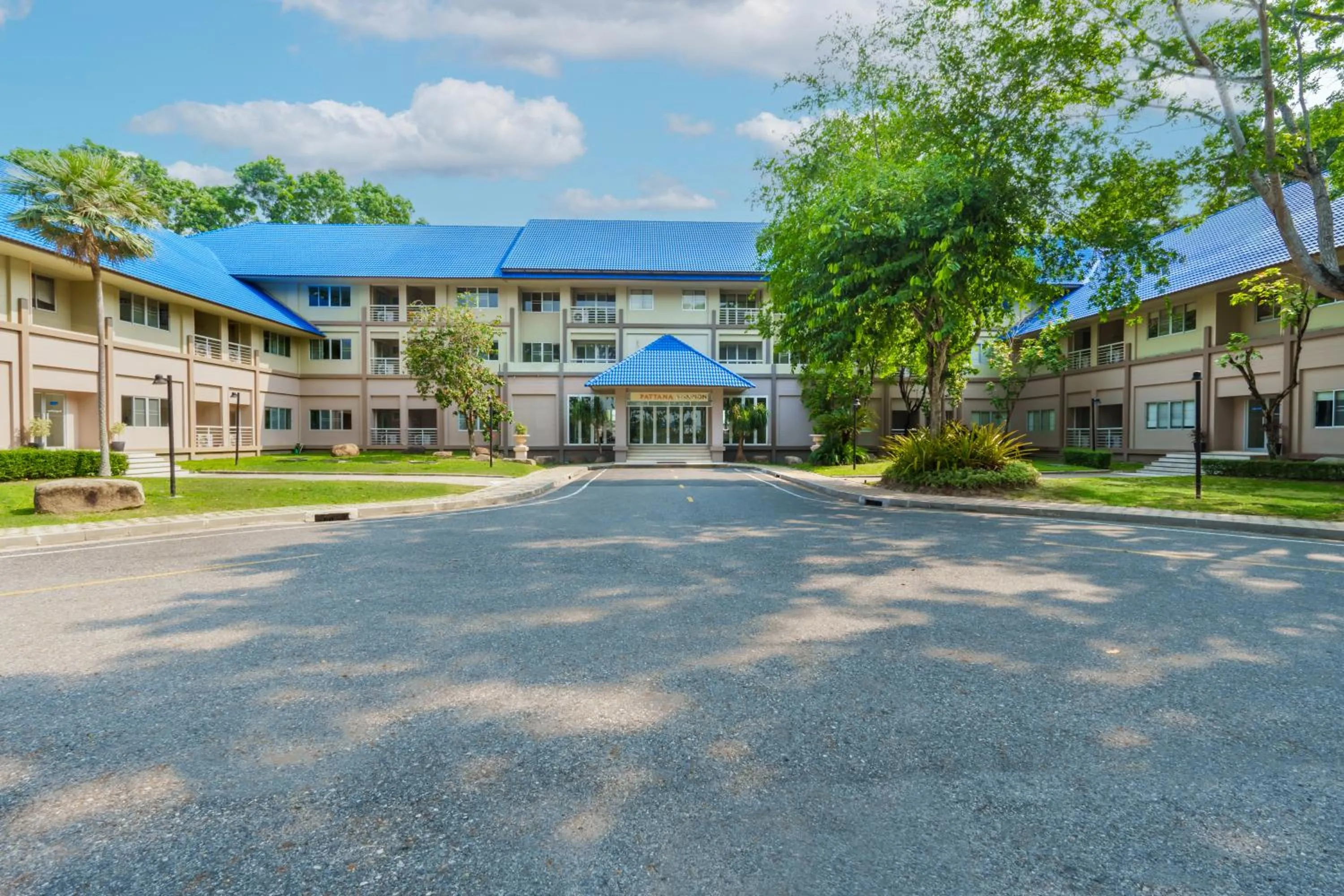 Pattana Sports Resort