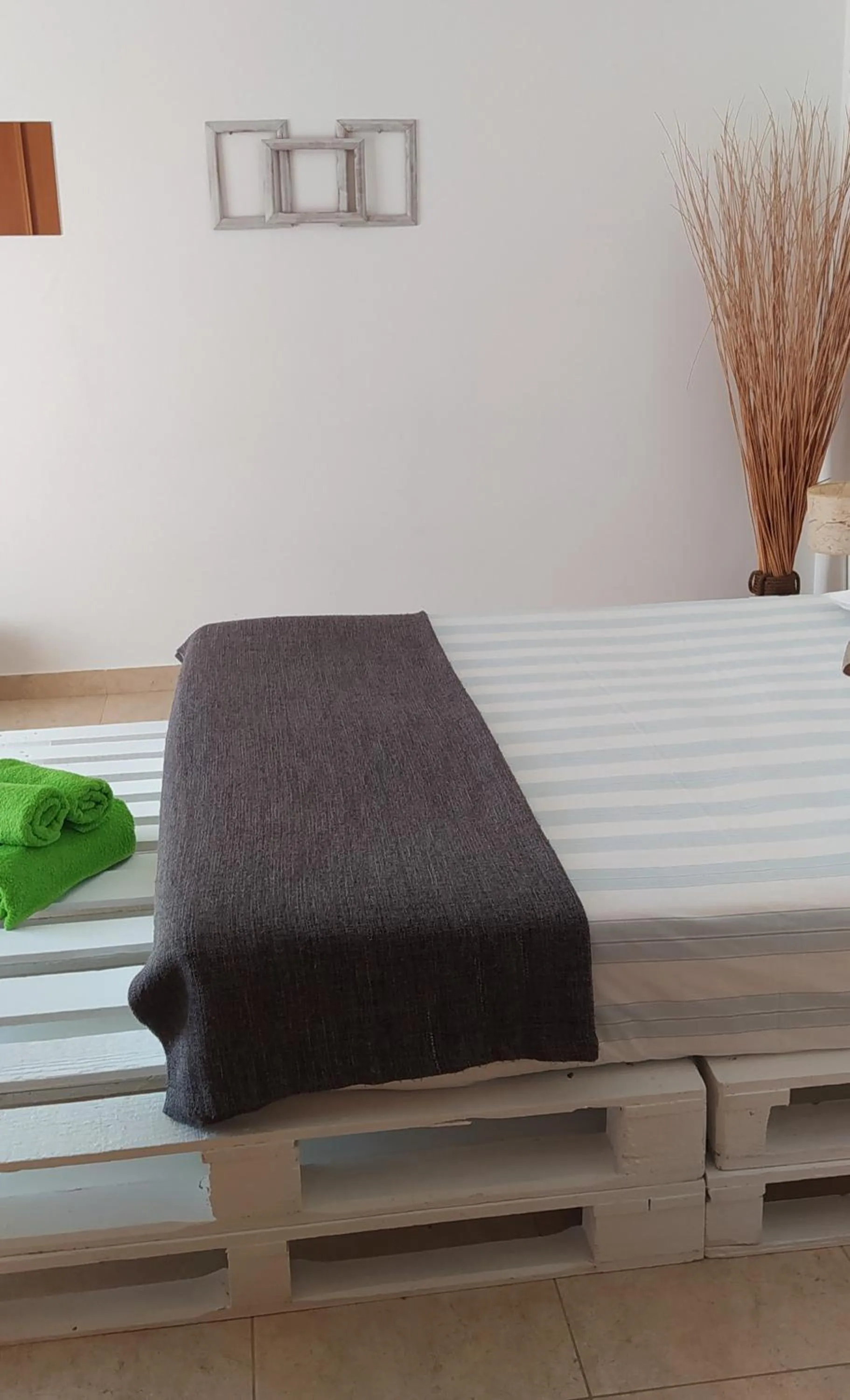 Bedroom in Green House