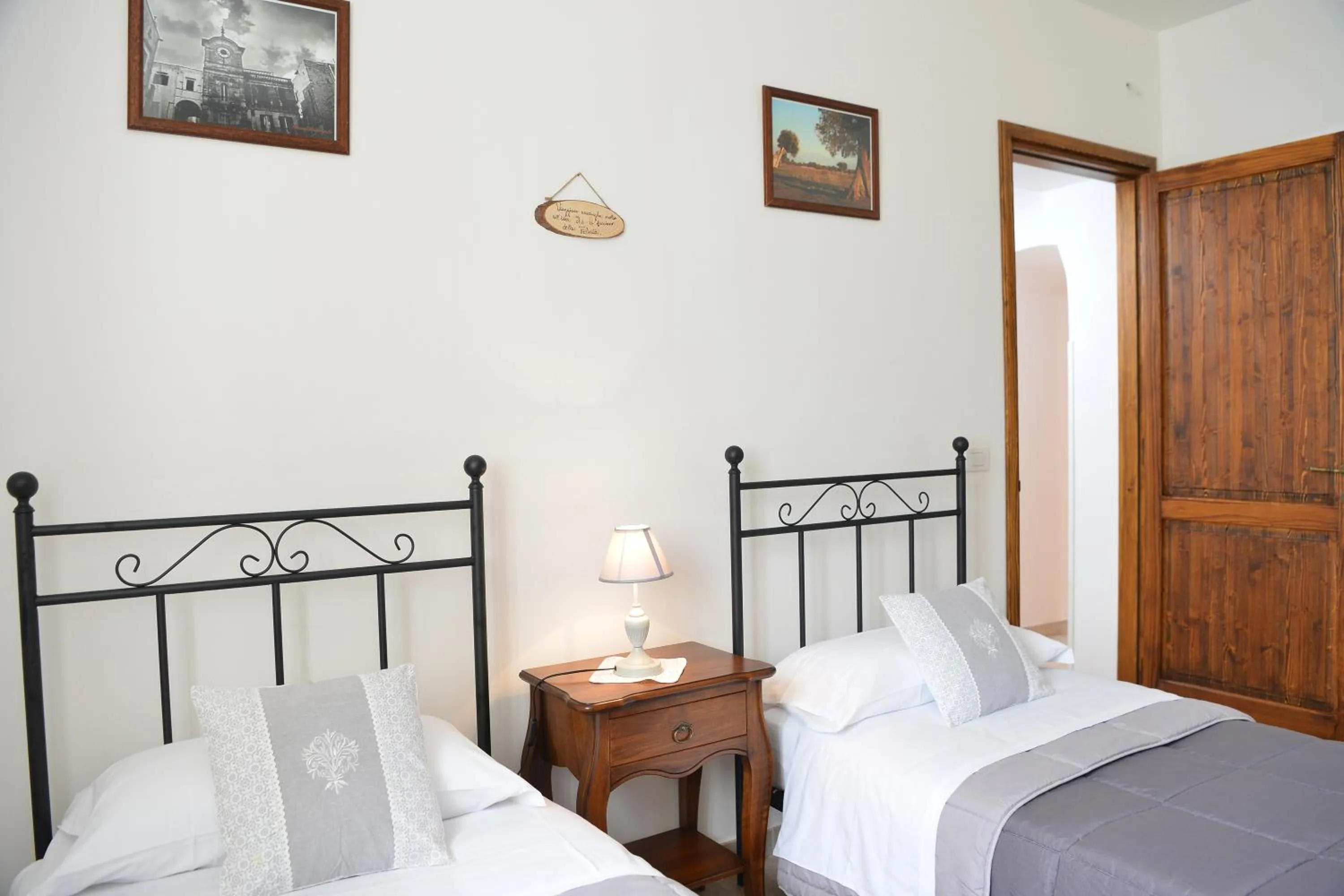 Bed in Masseria Peppeturro