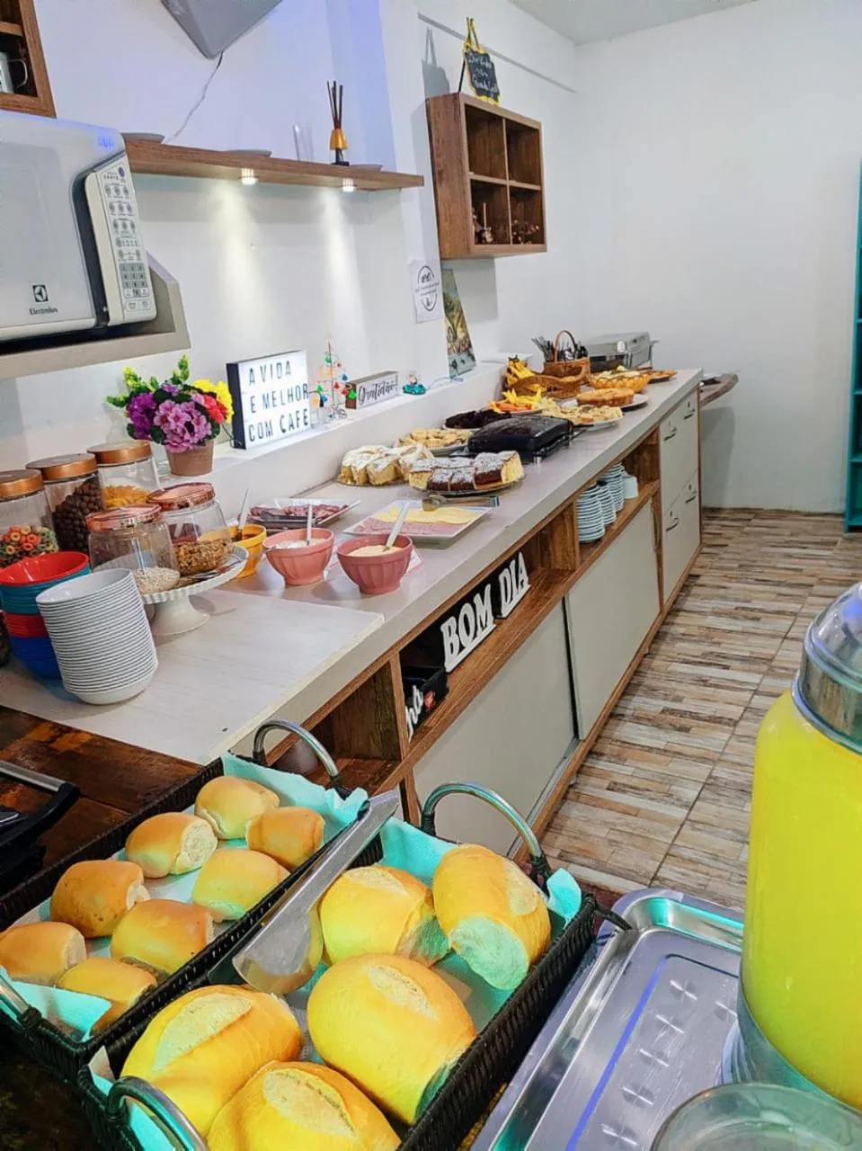 Continental breakfast in Pousada Graff