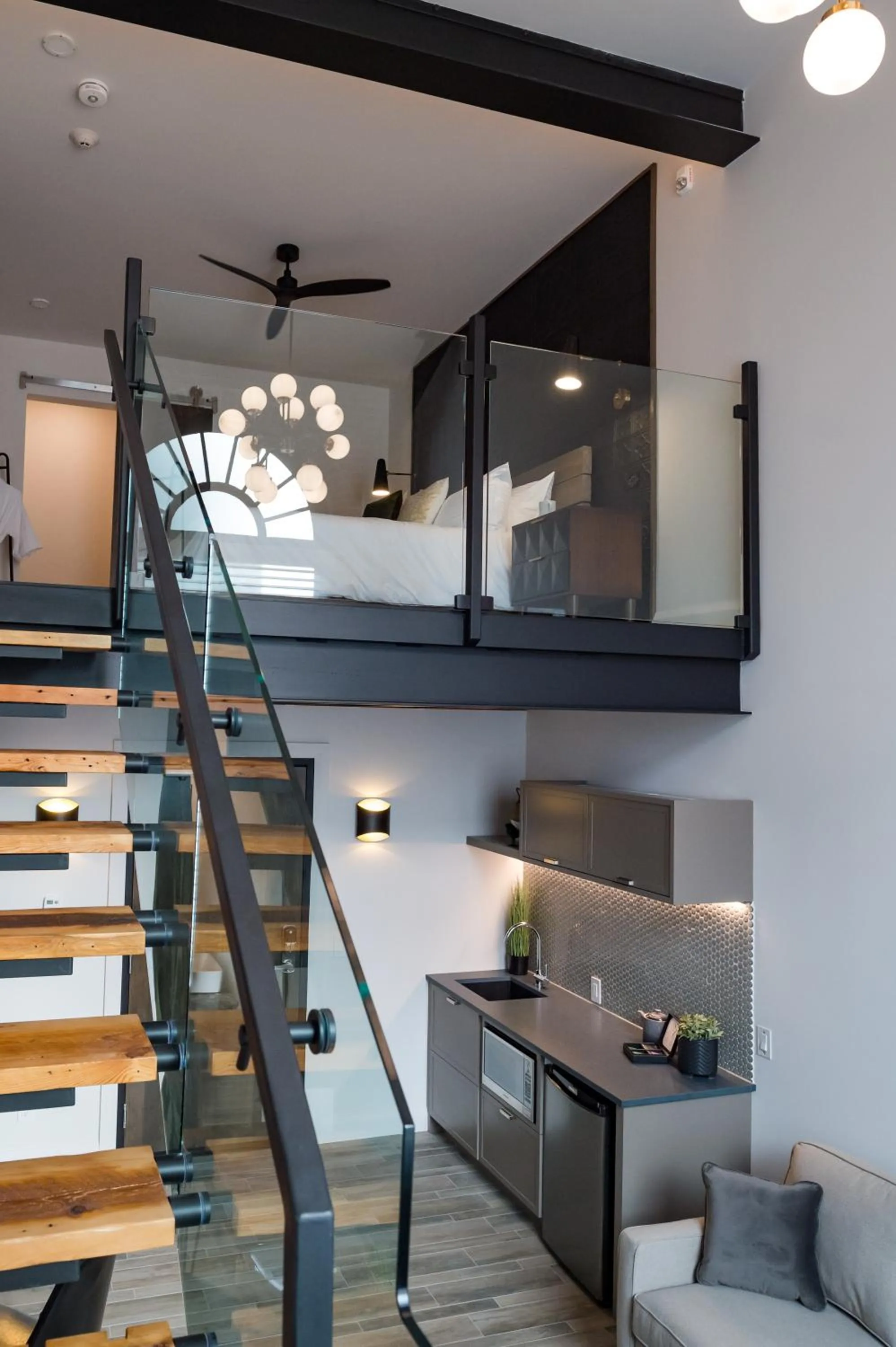 Kitchen or kitchenette in 48 King West Boutique Hotel