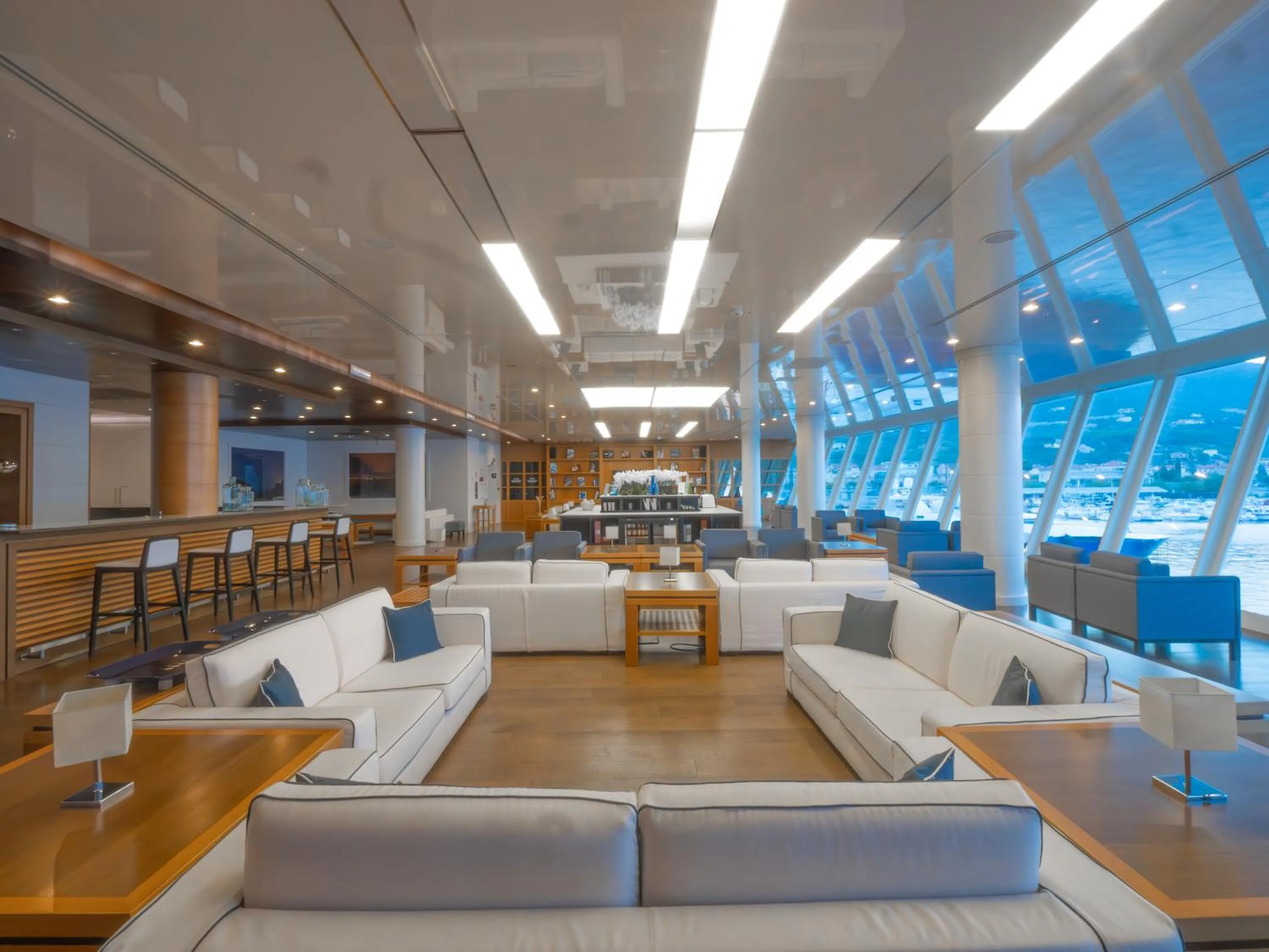 Lobby or reception in Albergo Yacht Club Marina Di Loano