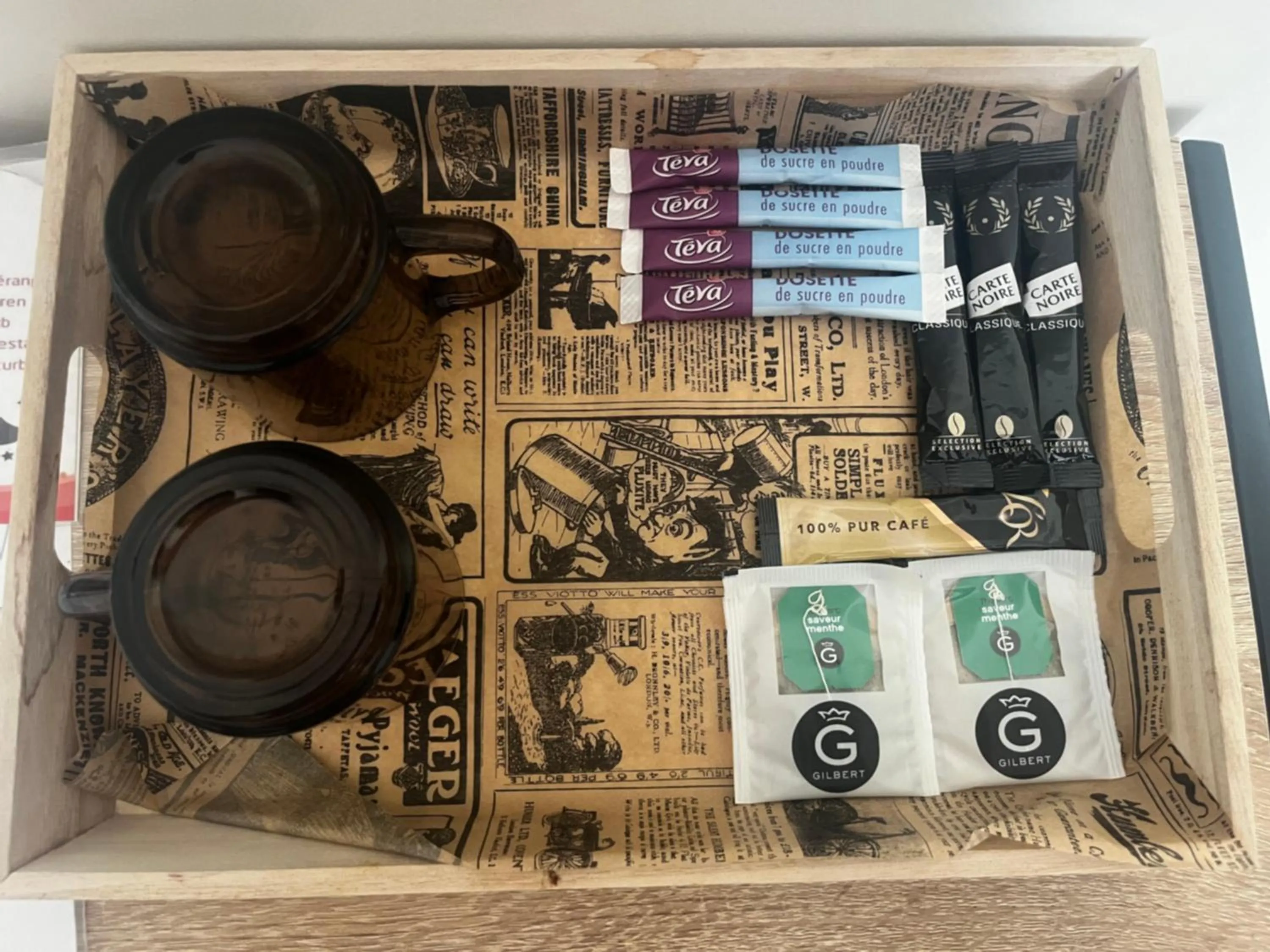 Coffee/tea facilities in Hôtel Tingis