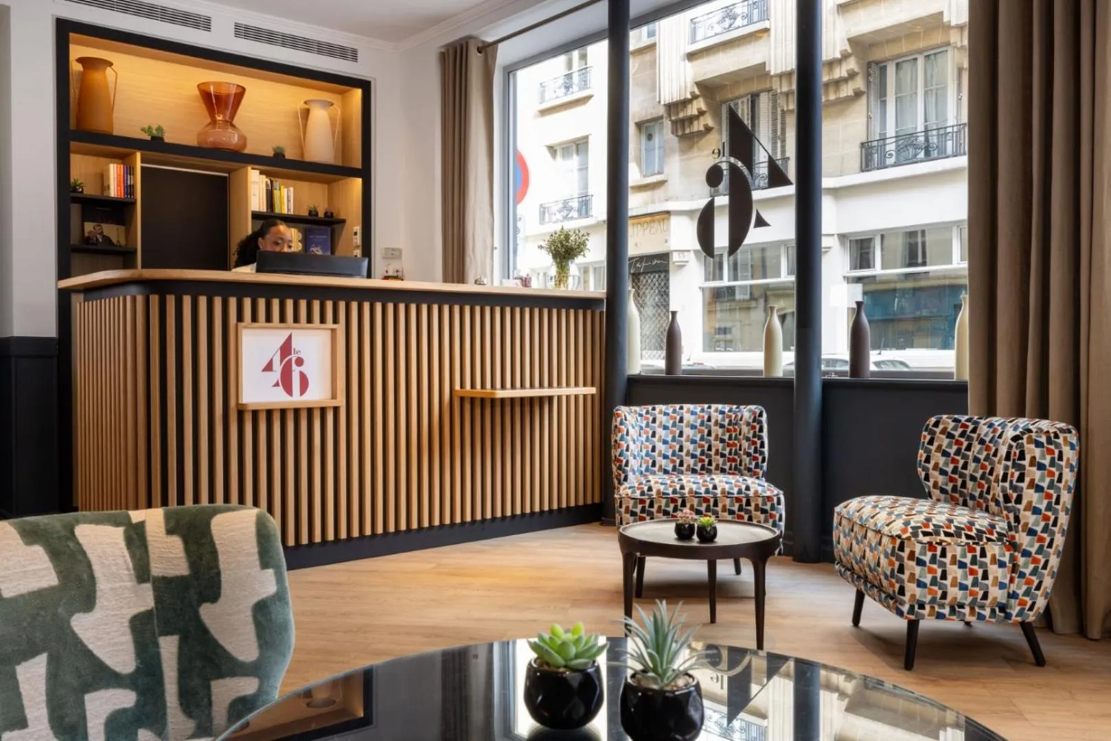 Facade/entrance in Hotel le 46