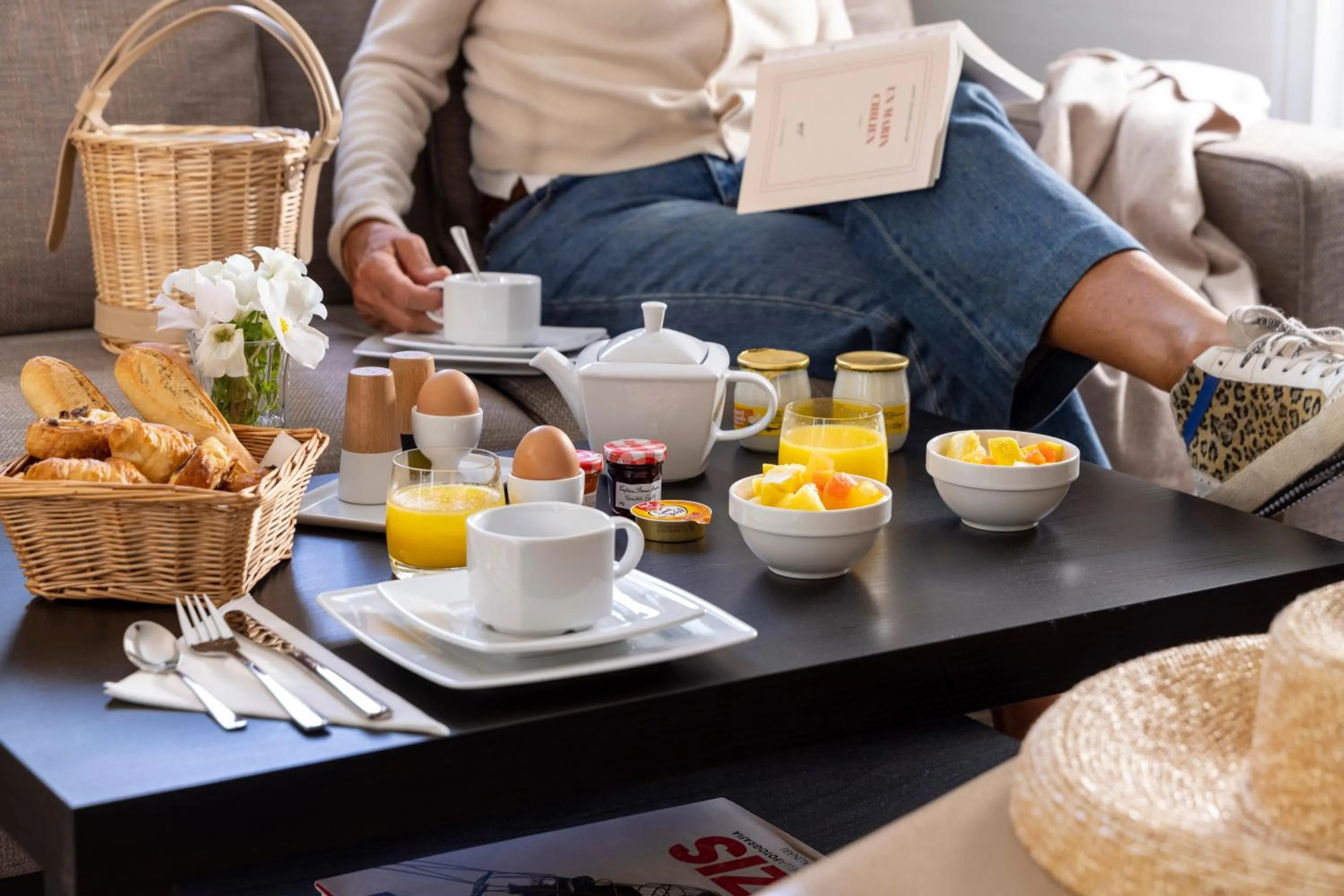 Continental breakfast in Hotel le 46
