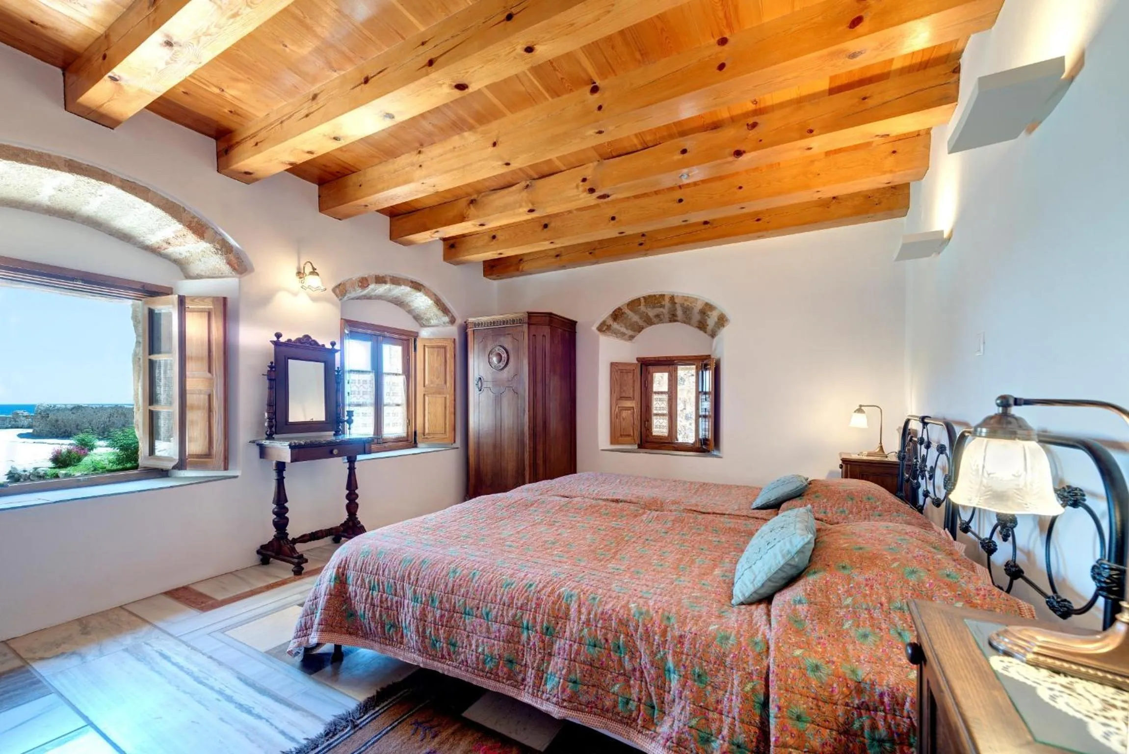 Bedroom, Bed in Malvasia Traditional Hotel