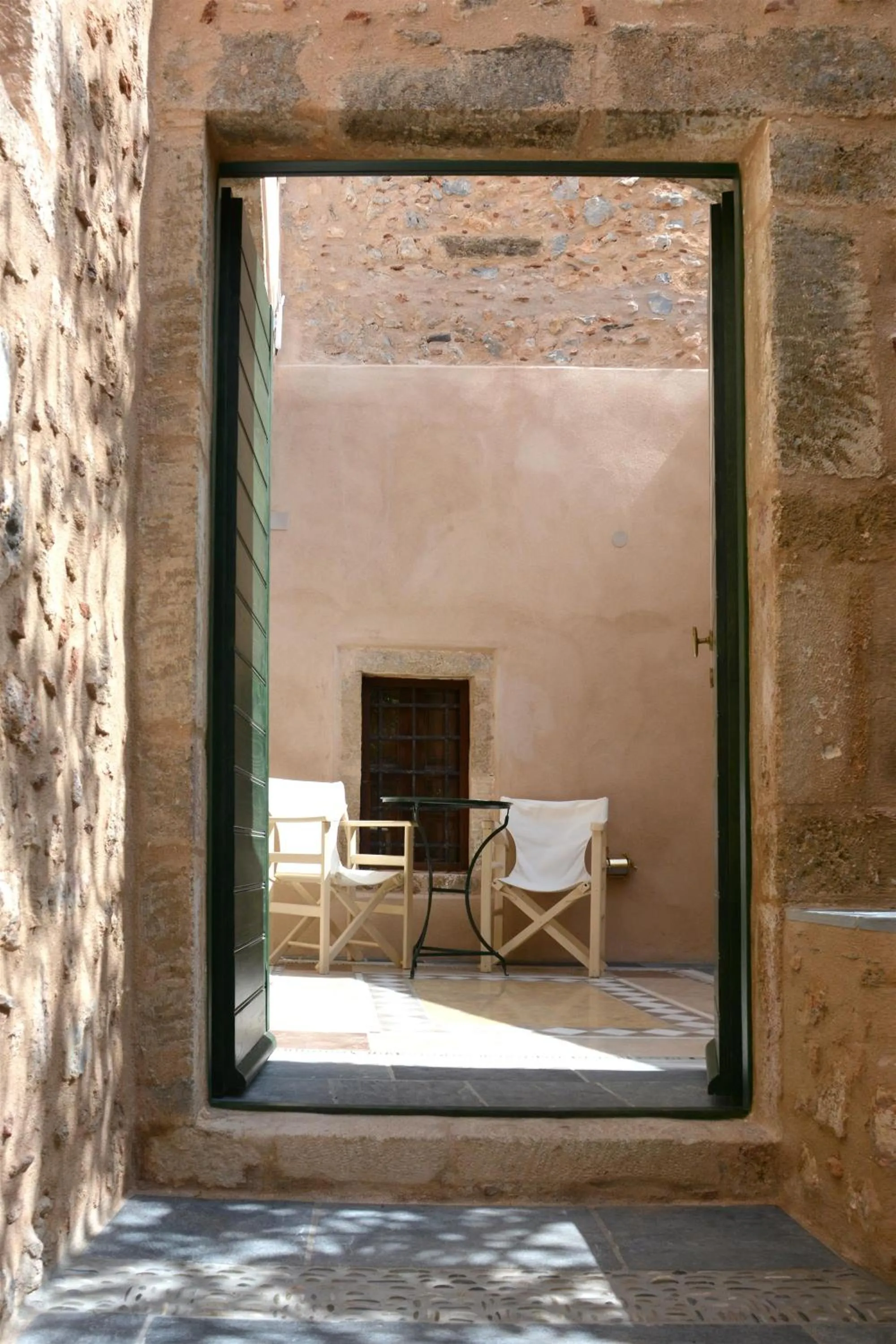 Facade/entrance in Ritsos Guesthouse