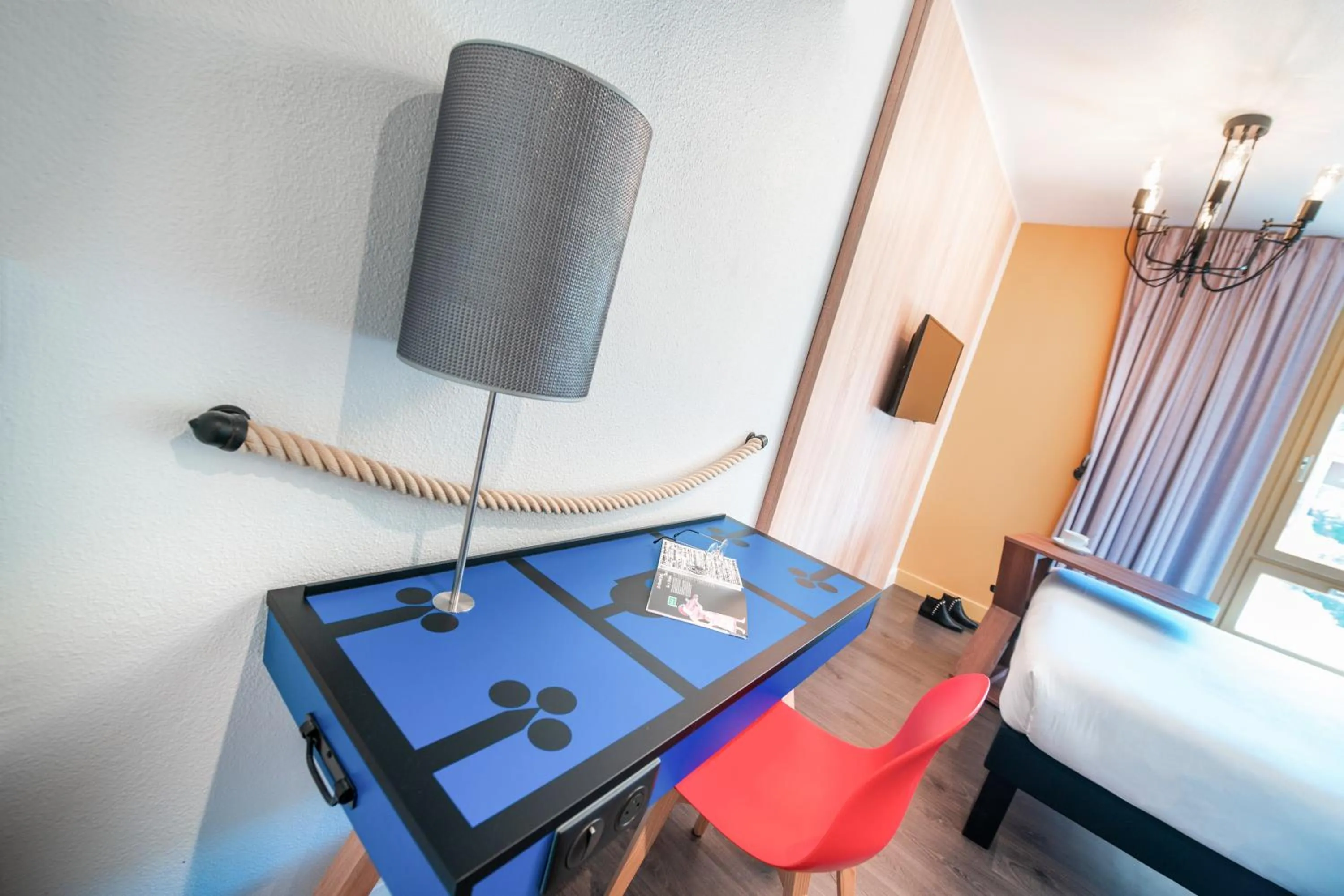 Photo of the whole room, Bed in ibis Styles Carcassonne La Cité