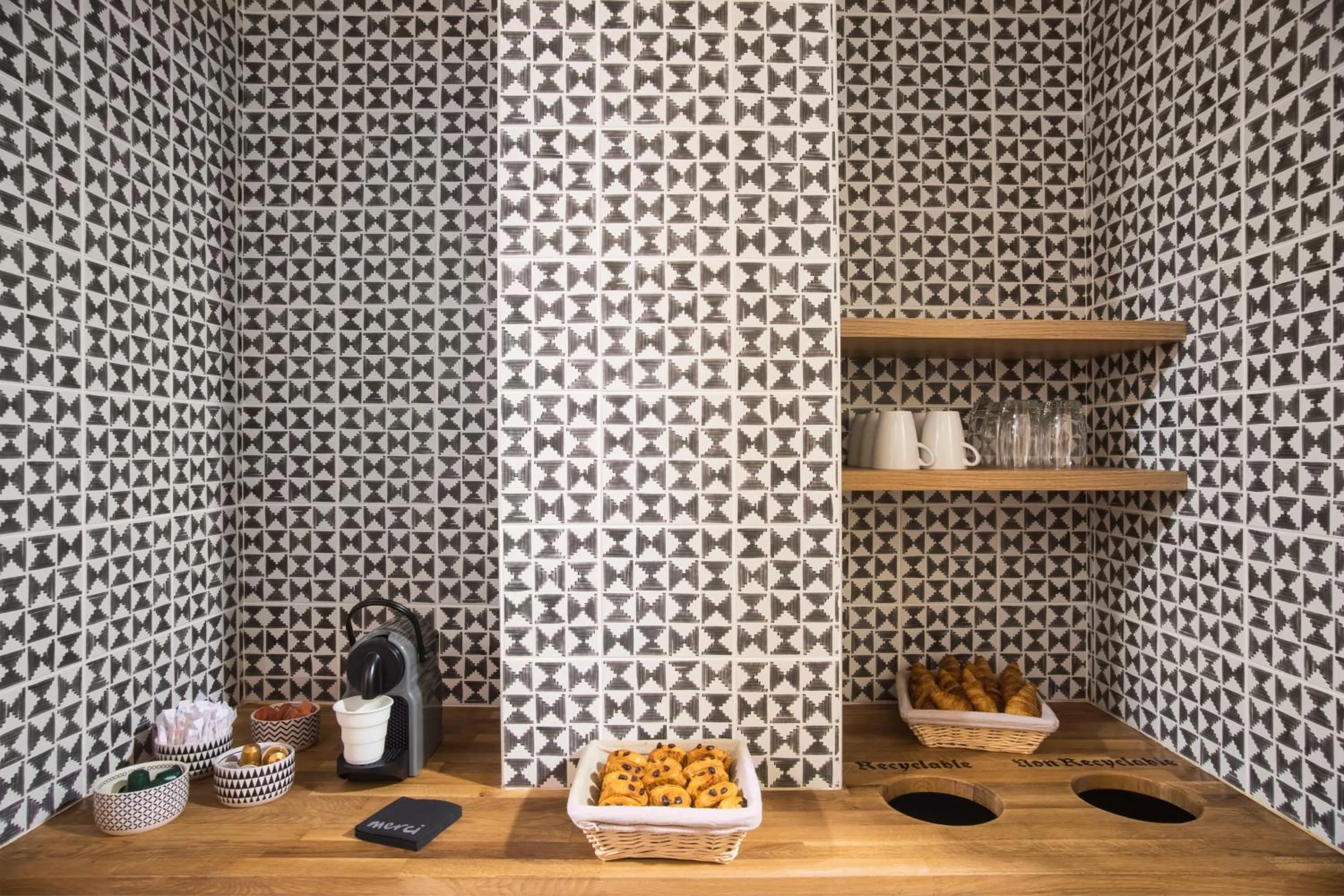 Meeting/conference room in ibis Styles Carcassonne La Cité