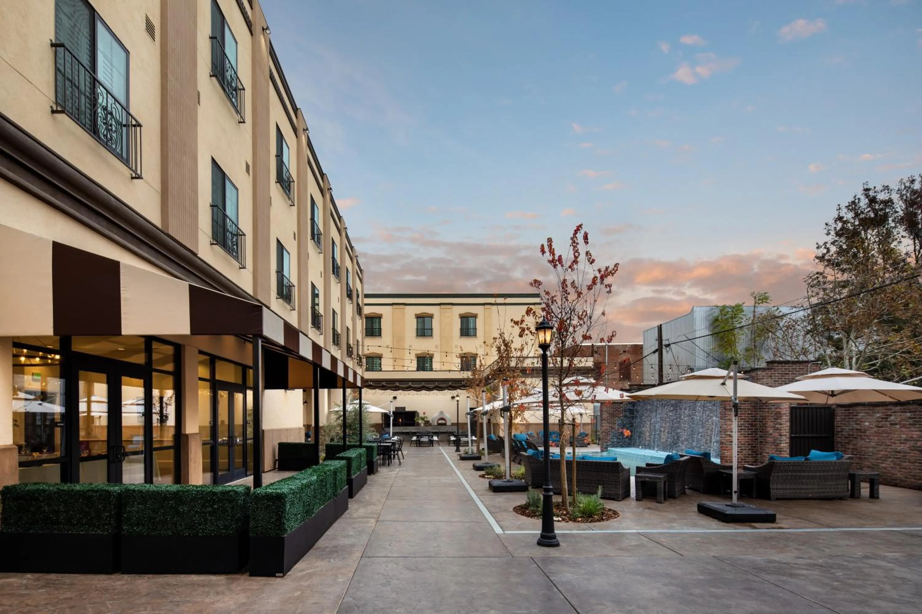 Patio in Hotel Winters