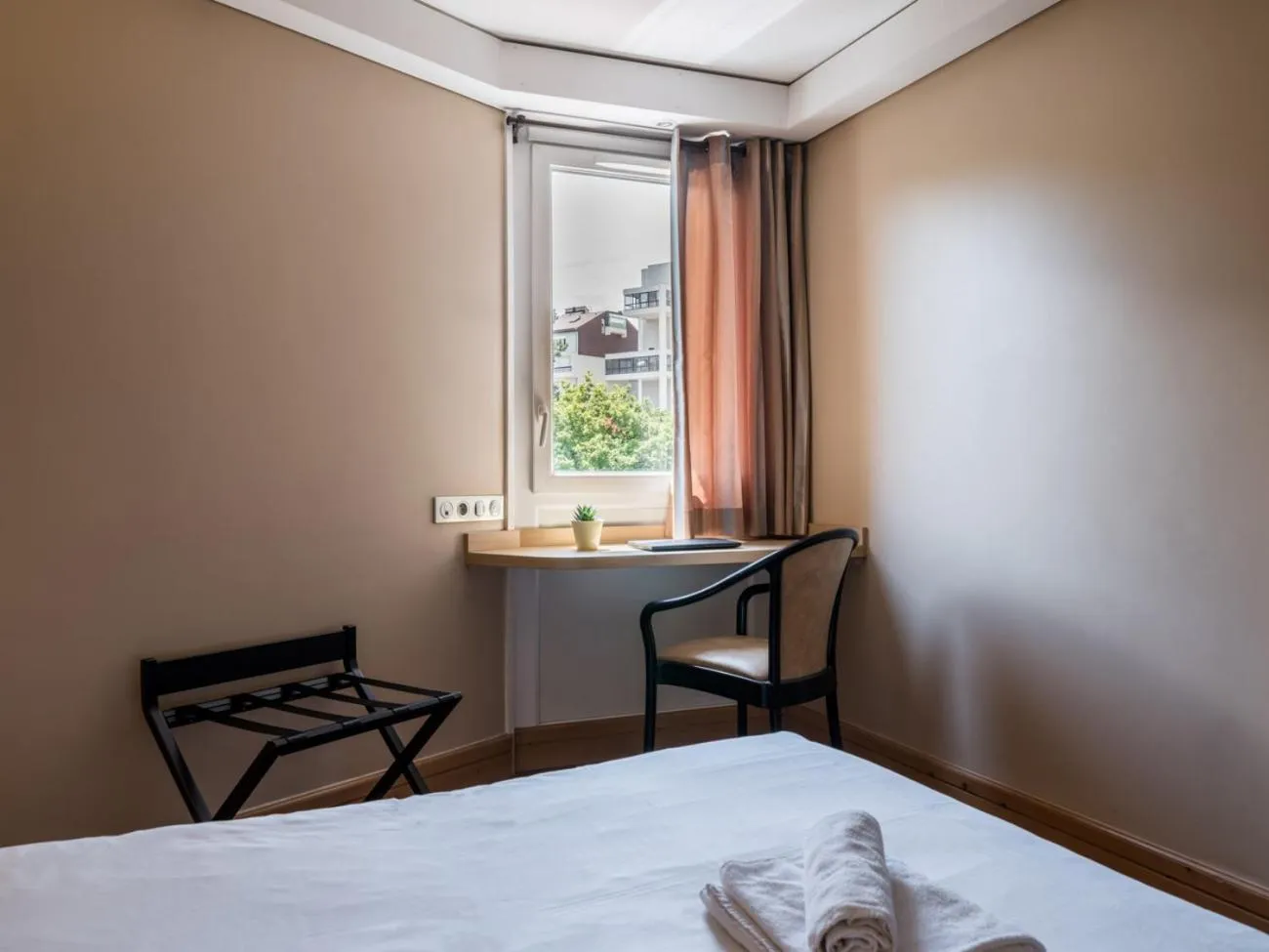 Bed in Hotel Novel Restaurant La Mamma