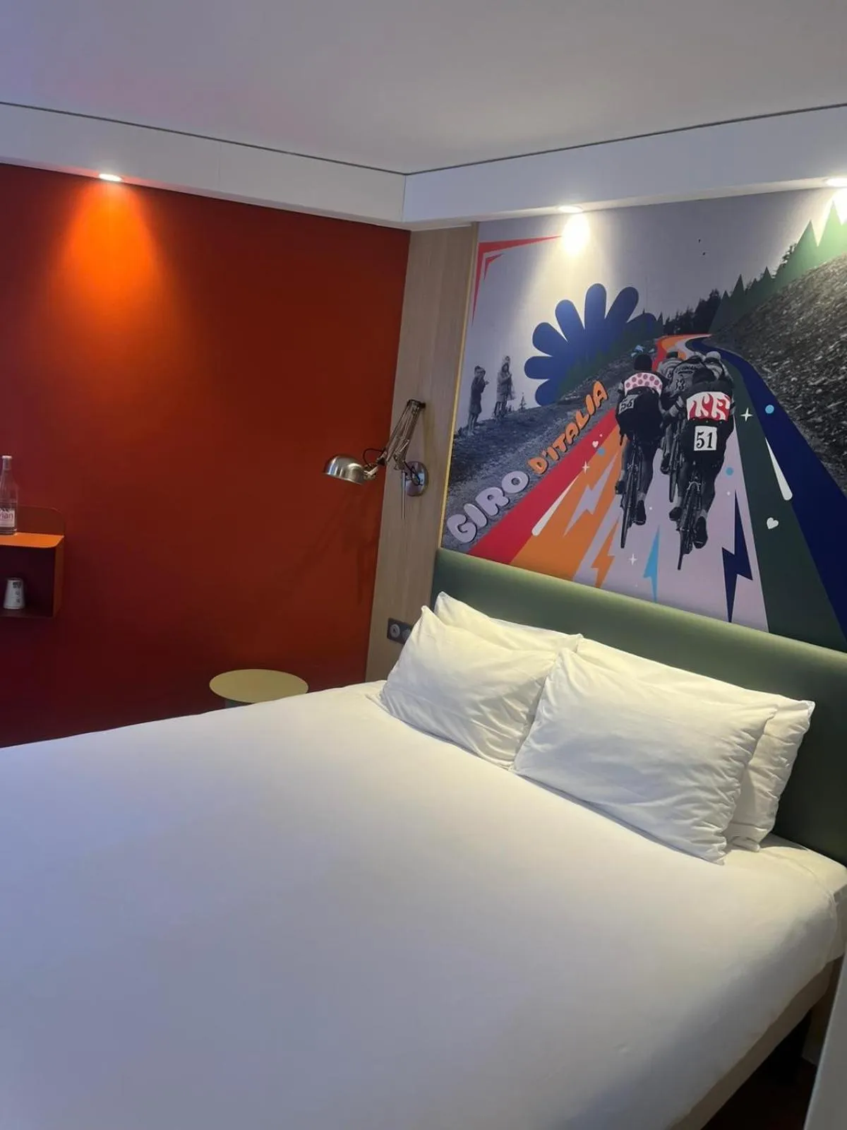 Bed in Hotel Novel Restaurant La Mamma