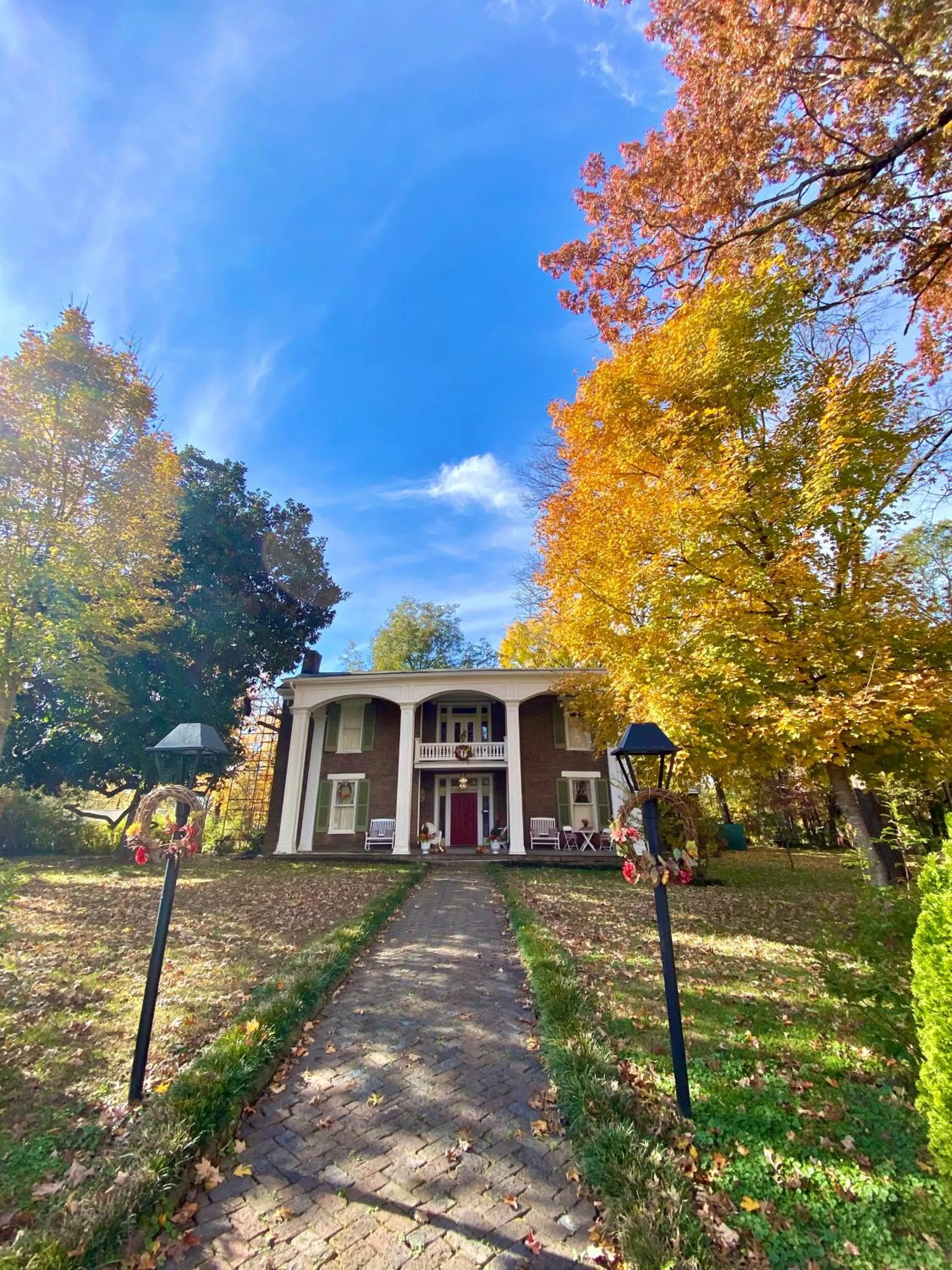 Property building in Belmont Inn