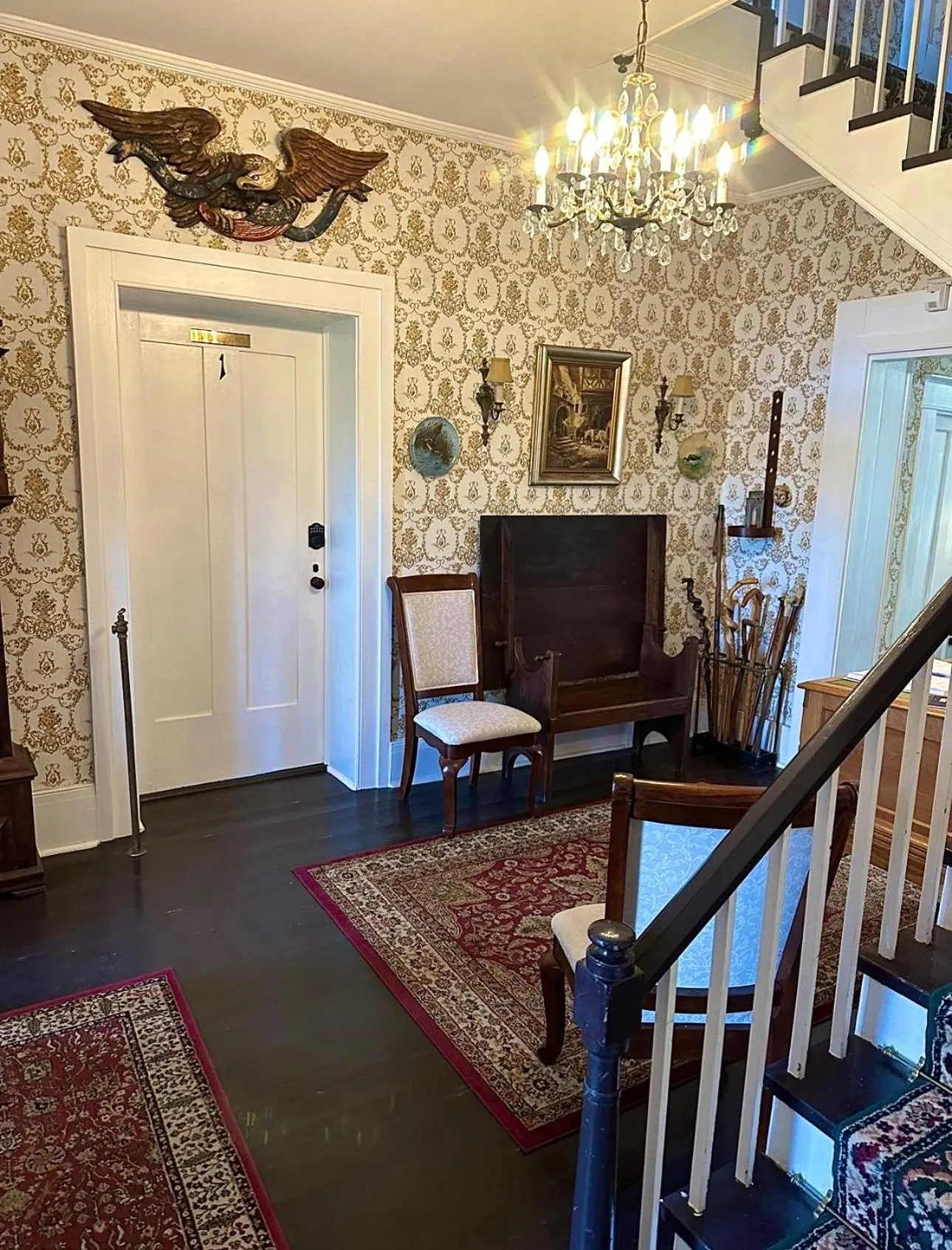 Lobby or reception in Belmont Inn