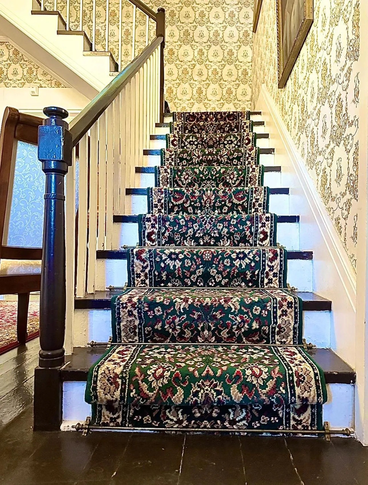 Property building in Belmont Inn