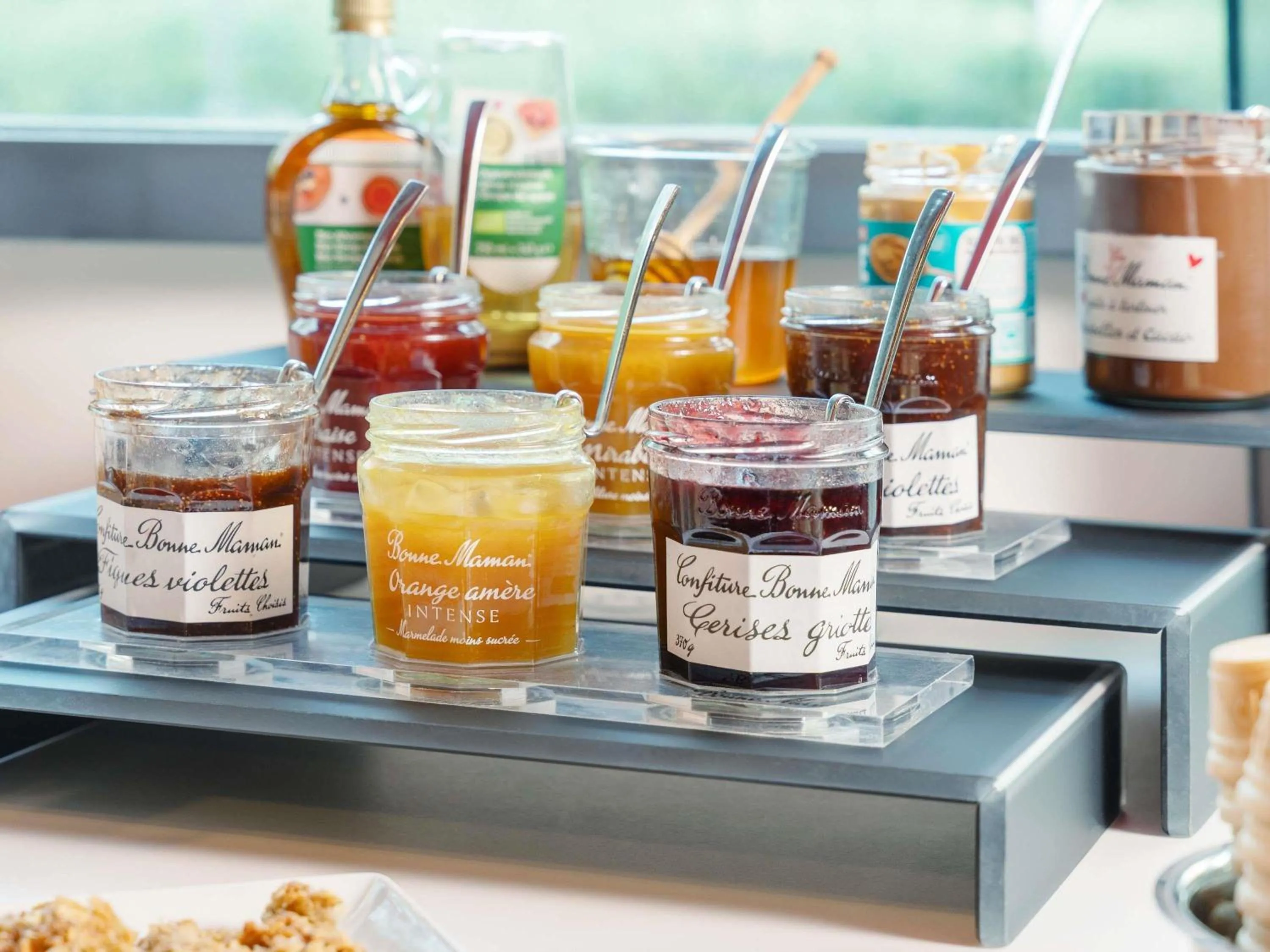 Breakfast in Novotel Suites Nancy Centre