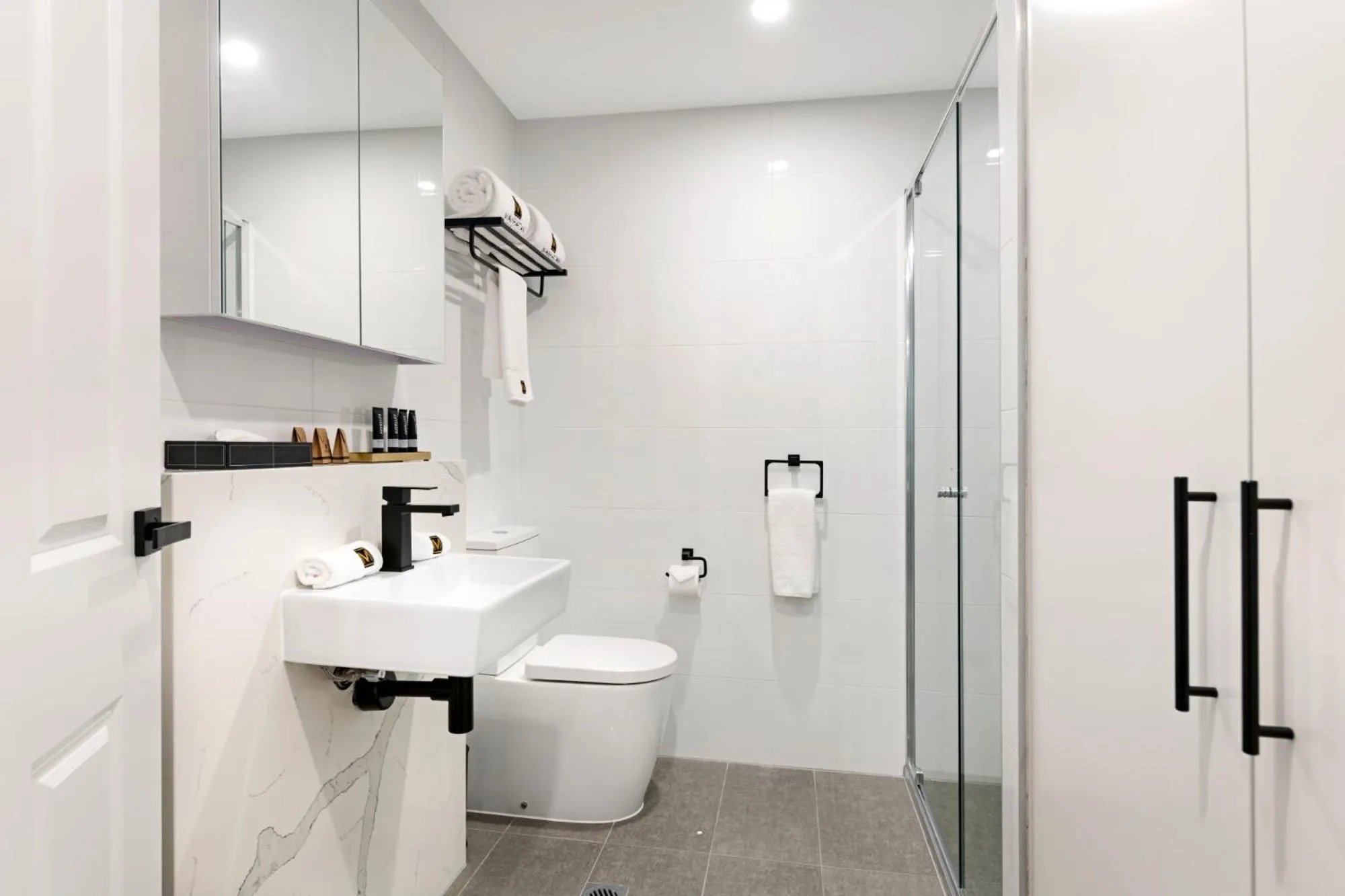 Shower in Manhattan Apartments - Glen Iris
