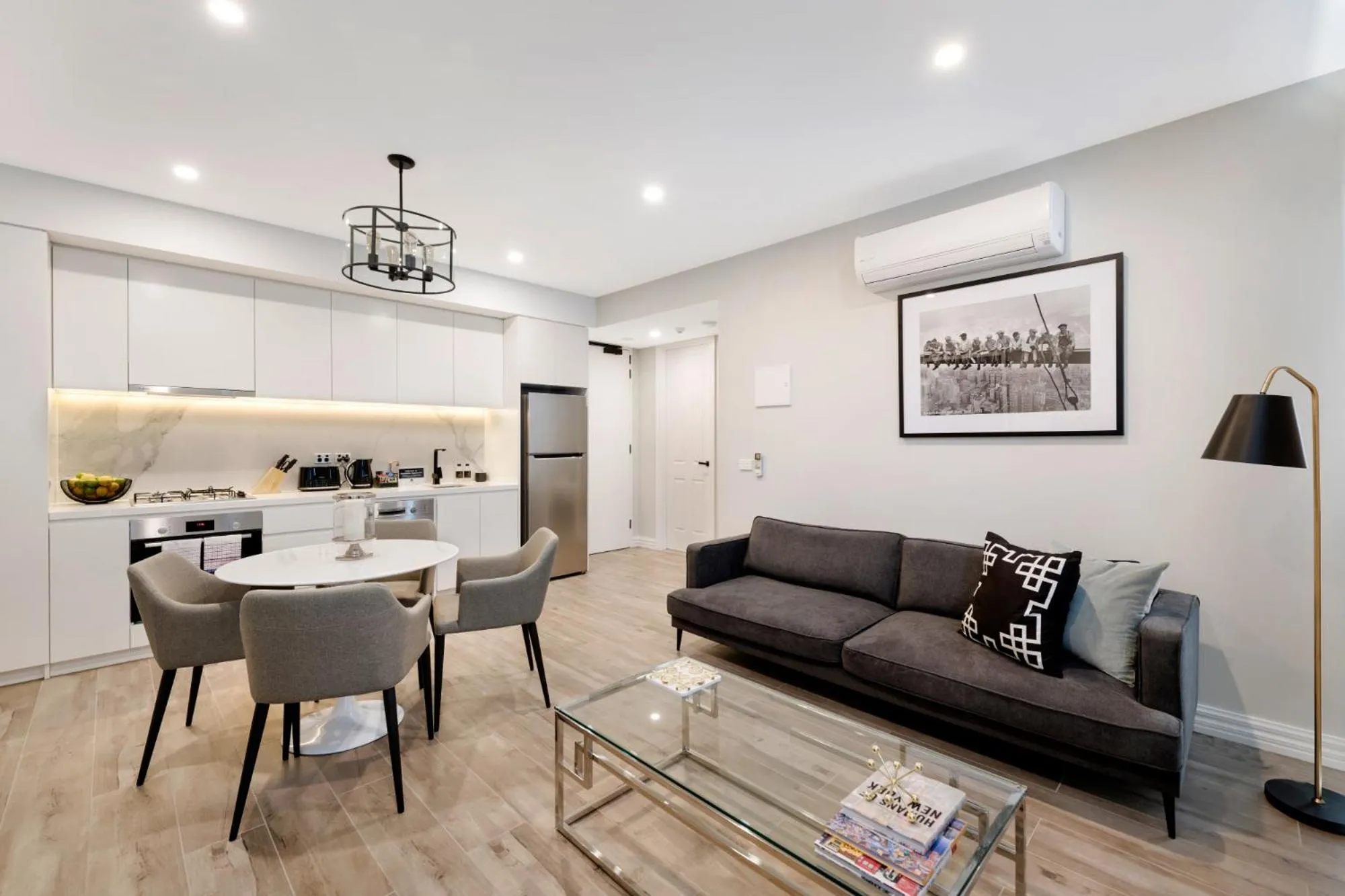 Seating area in Manhattan Apartments - Glen Iris