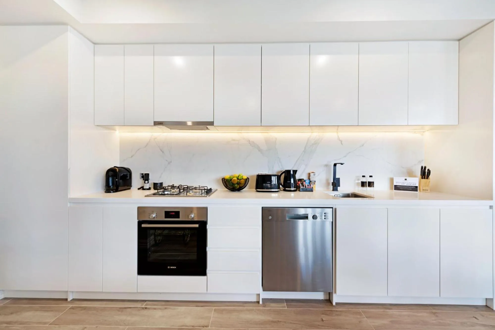 Kitchen or kitchenette in Manhattan Apartments - Glen Iris