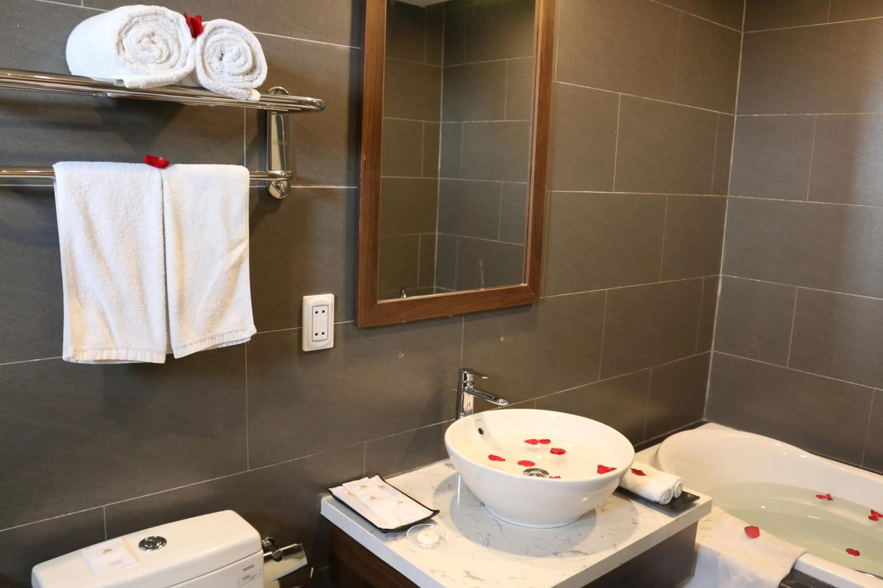 Shower in The Fish Village Villa