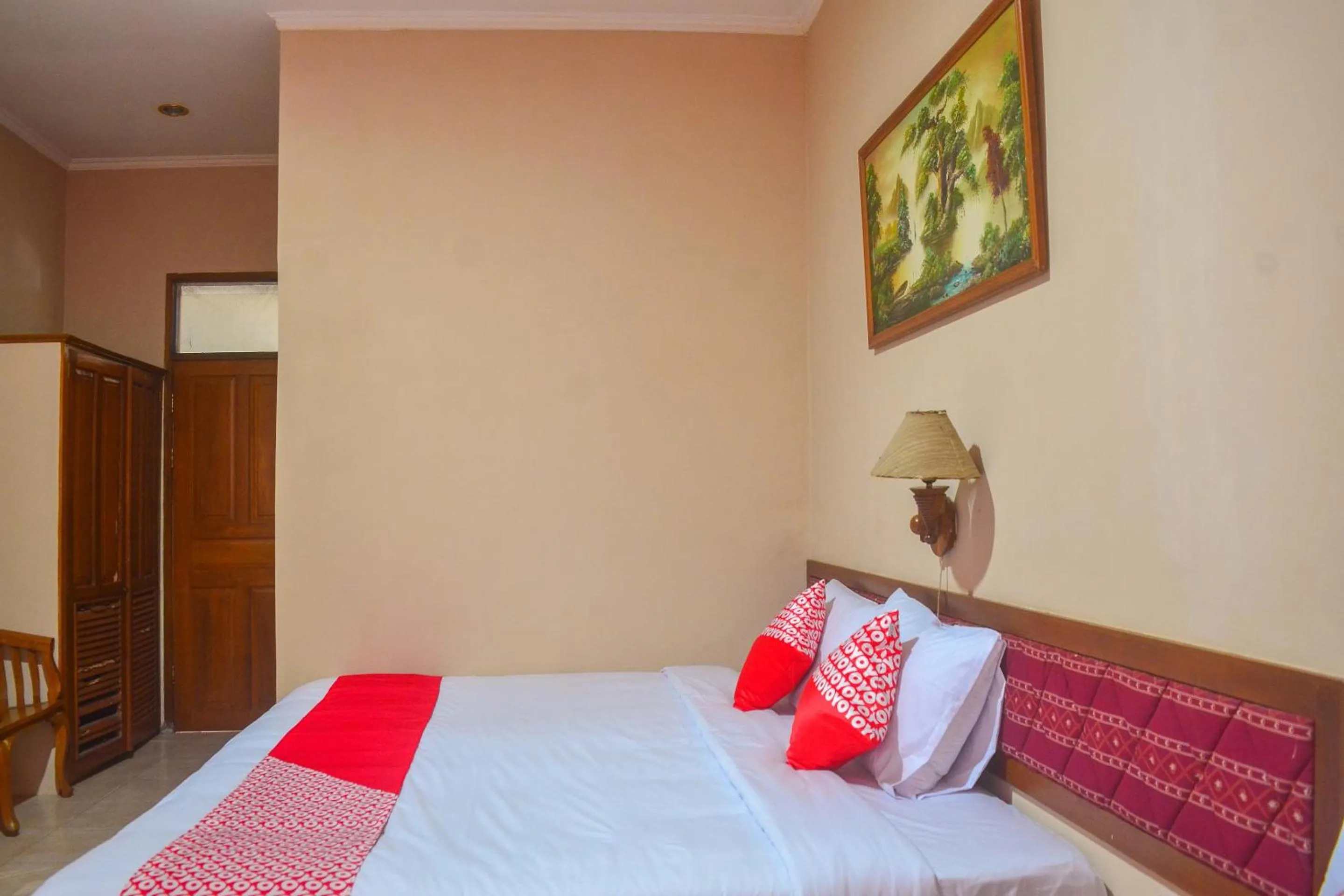 Bedroom, Bed in Hotel O Pantai Jaya