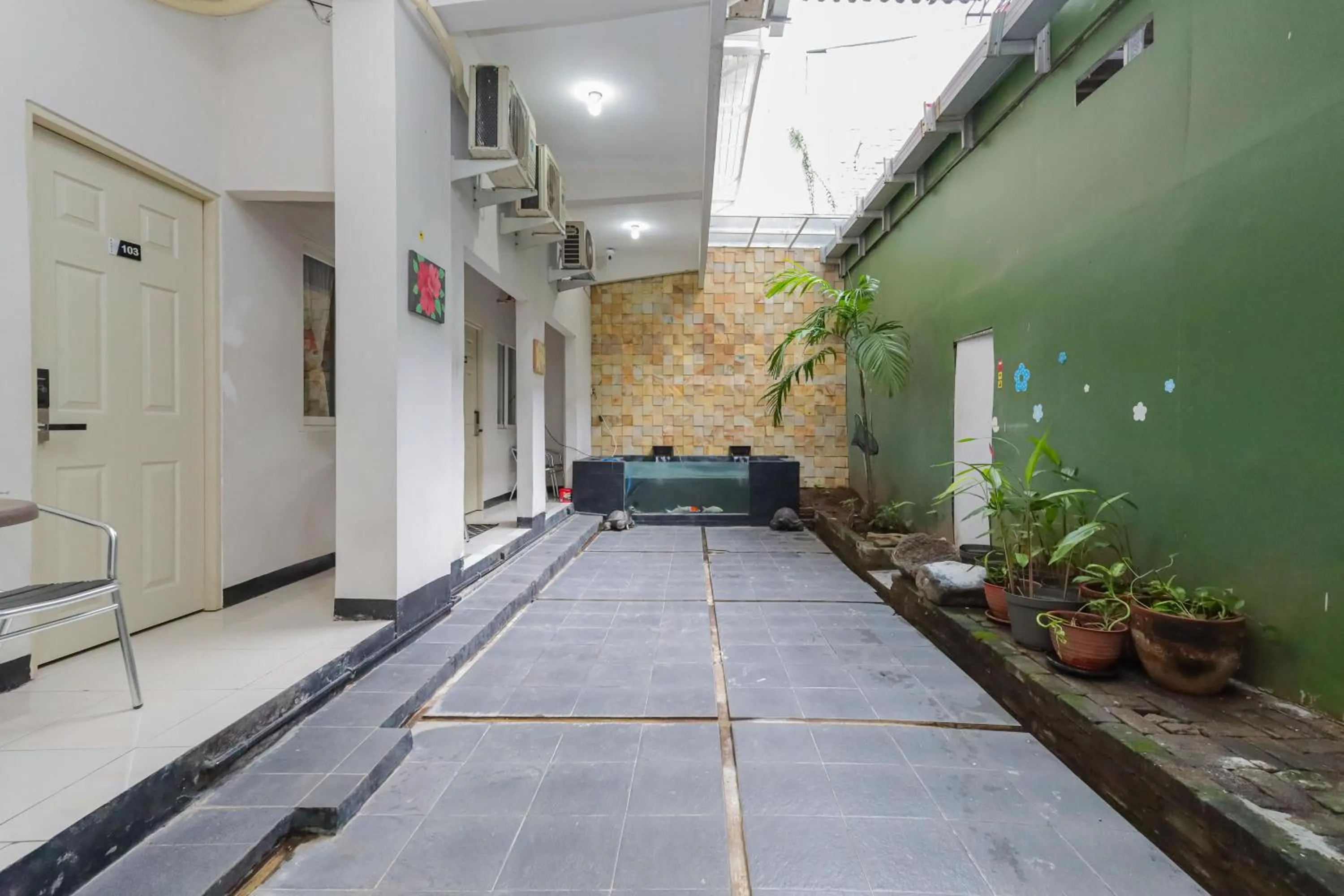 Property building in Urbanview Hotel Syariah Near Gelora Delta Sidoarjo