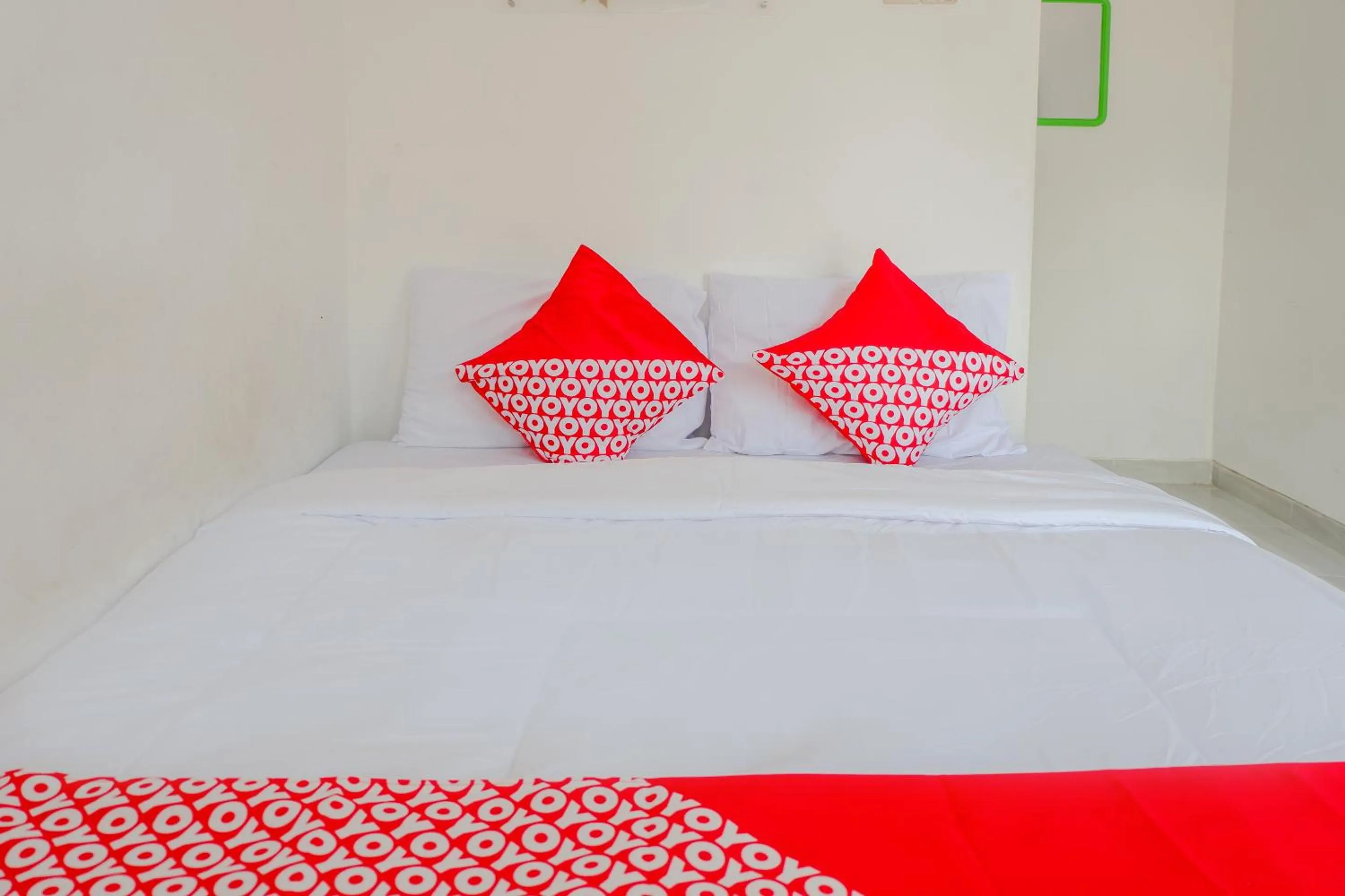 Bedroom, Bed in Capital O 1176 J3 Residence Syariah