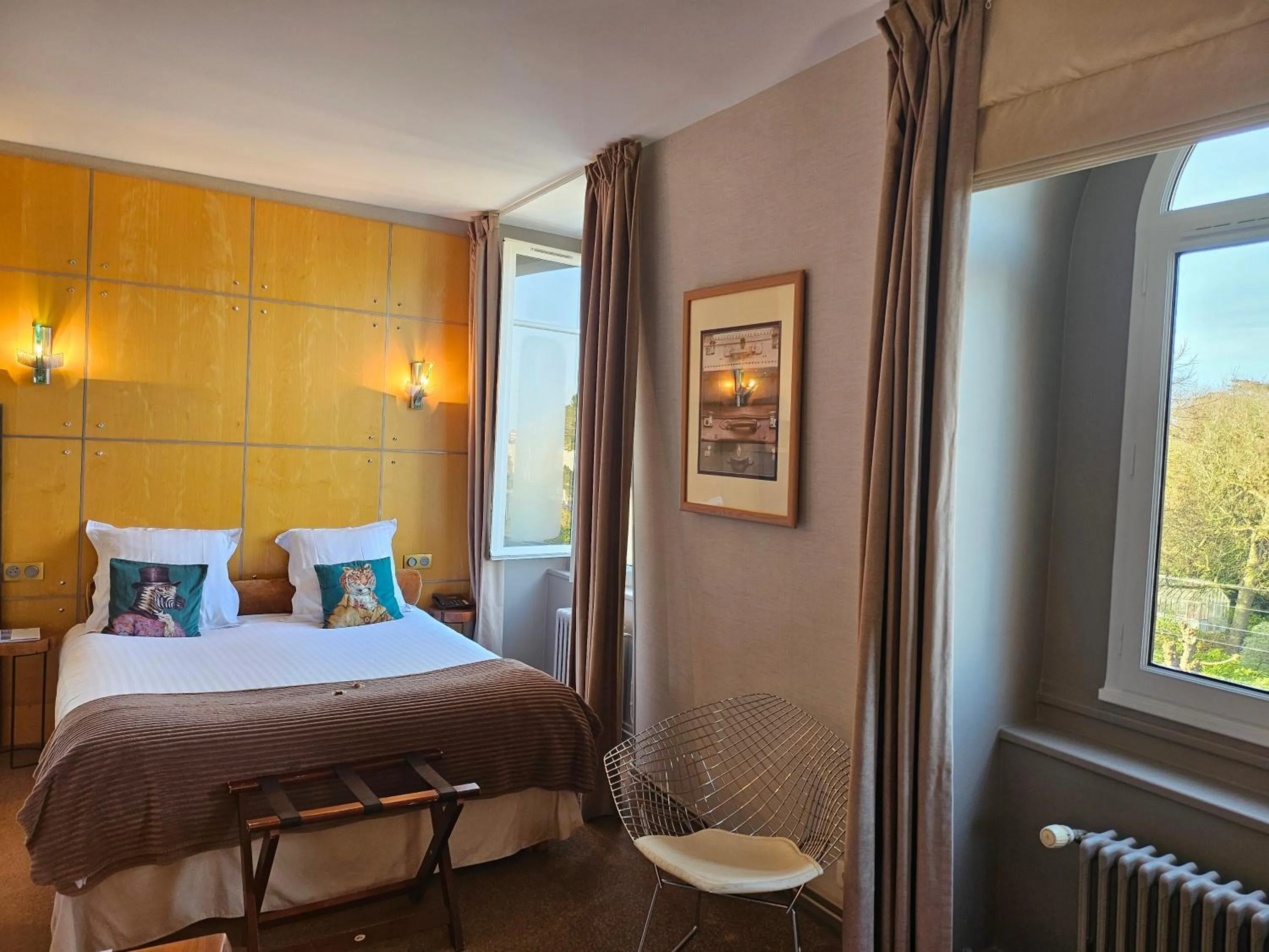 Bed in L'Hôtel Particulier Ascott