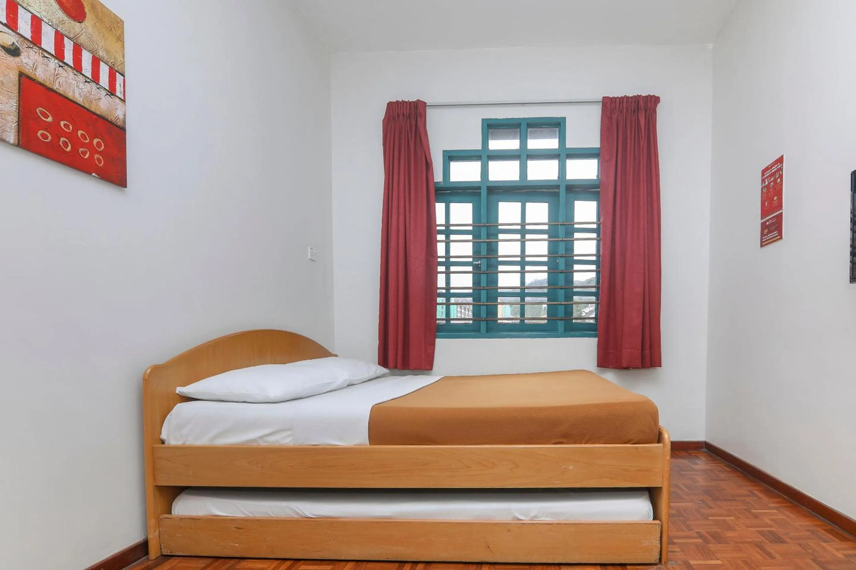 Bedroom, Bed in SPOT ON 89789 Hotel Check In 2