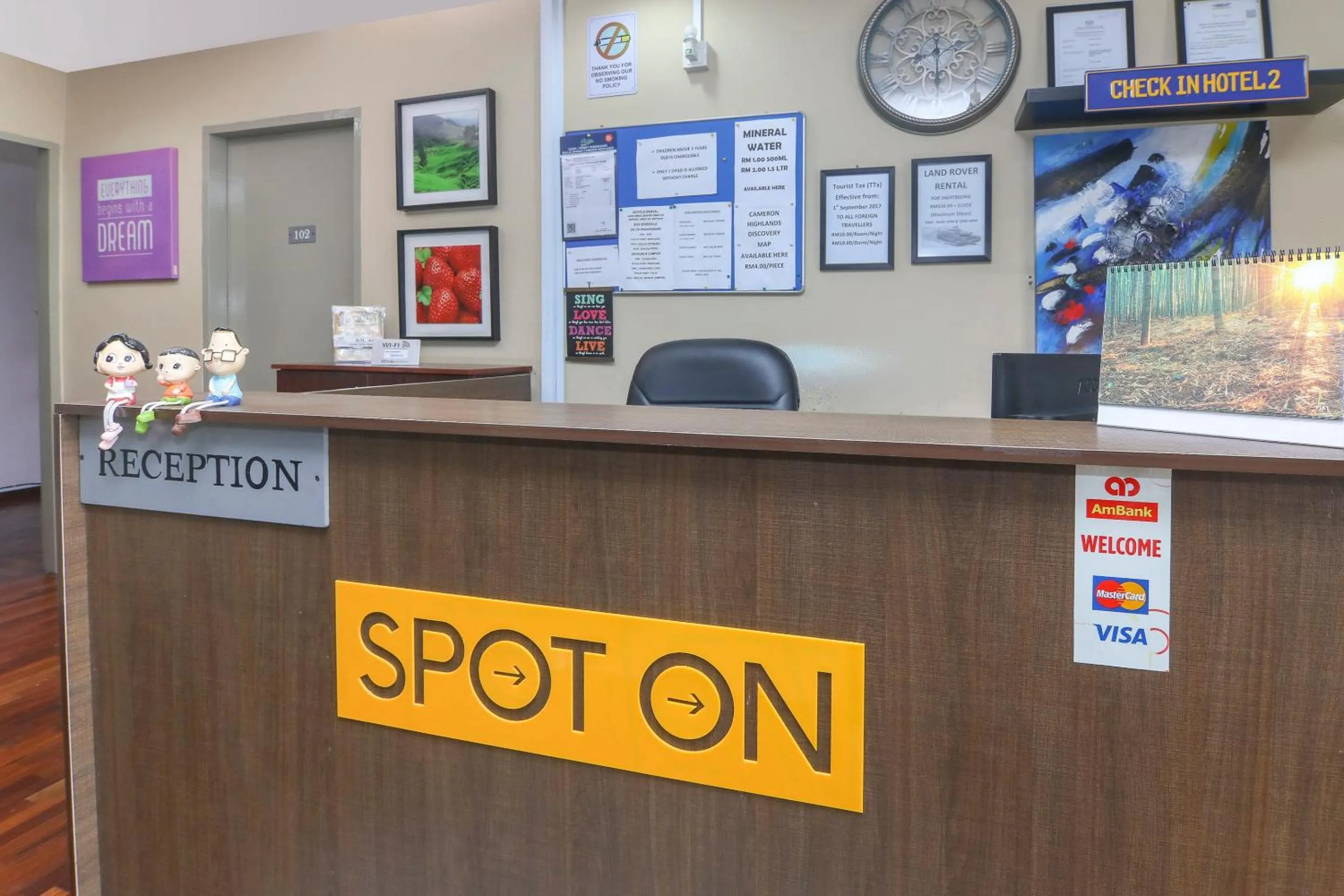 Lobby or reception in SPOT ON 89789 Hotel Check In 2