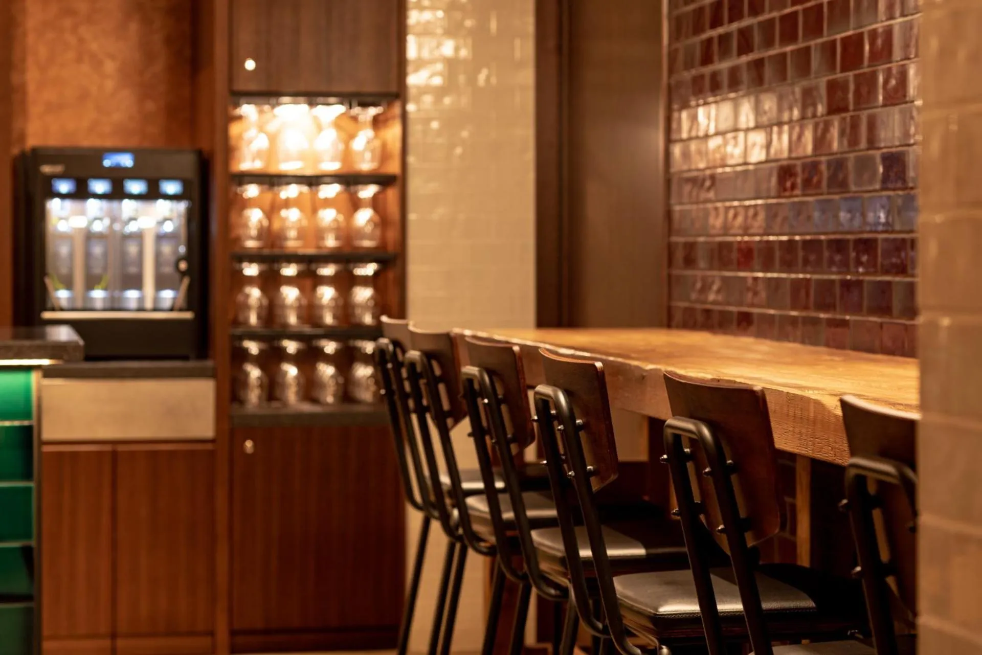 Restaurant/places to eat in HOTEL FORZA HAKATAEKI CHIKUSHIGUCHI Ⅱ