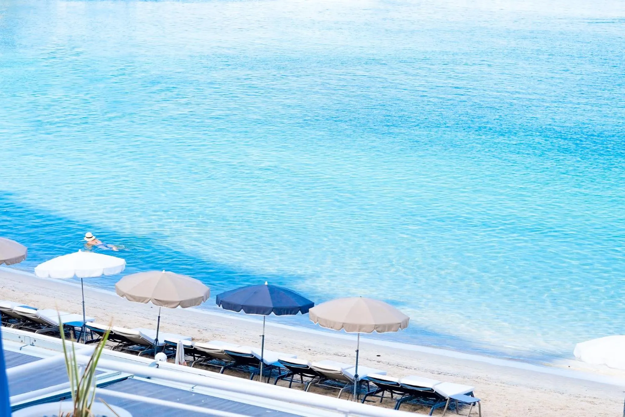 Balcony/Terrace in Thalazur Bandol Ile Rousse - Hôtel & Spa