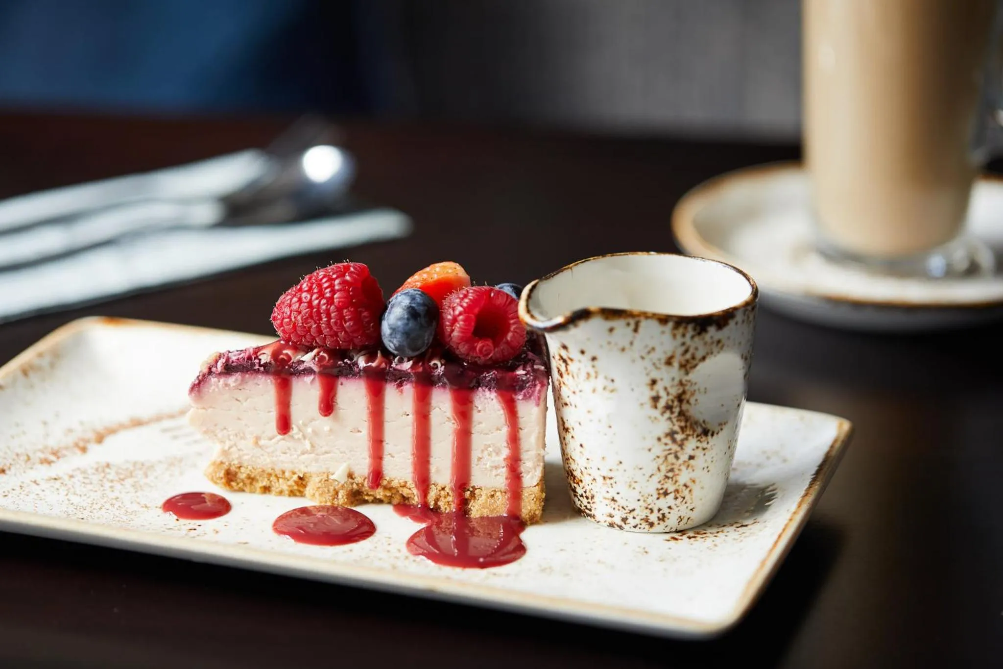 Restaurant/places to eat in Burntwood Court Hotel