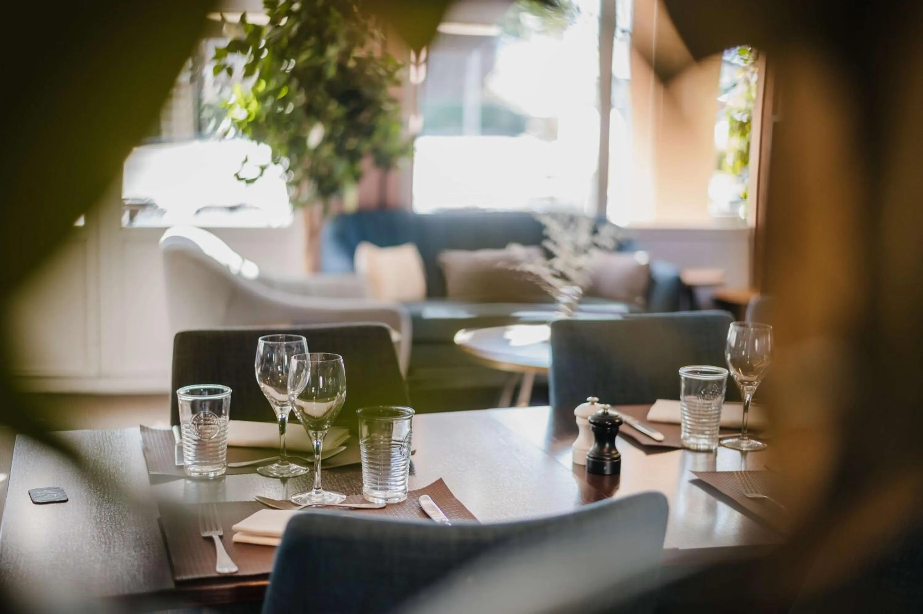 Restaurant/places to eat in Sure Hotel by Best Western Châteauroux