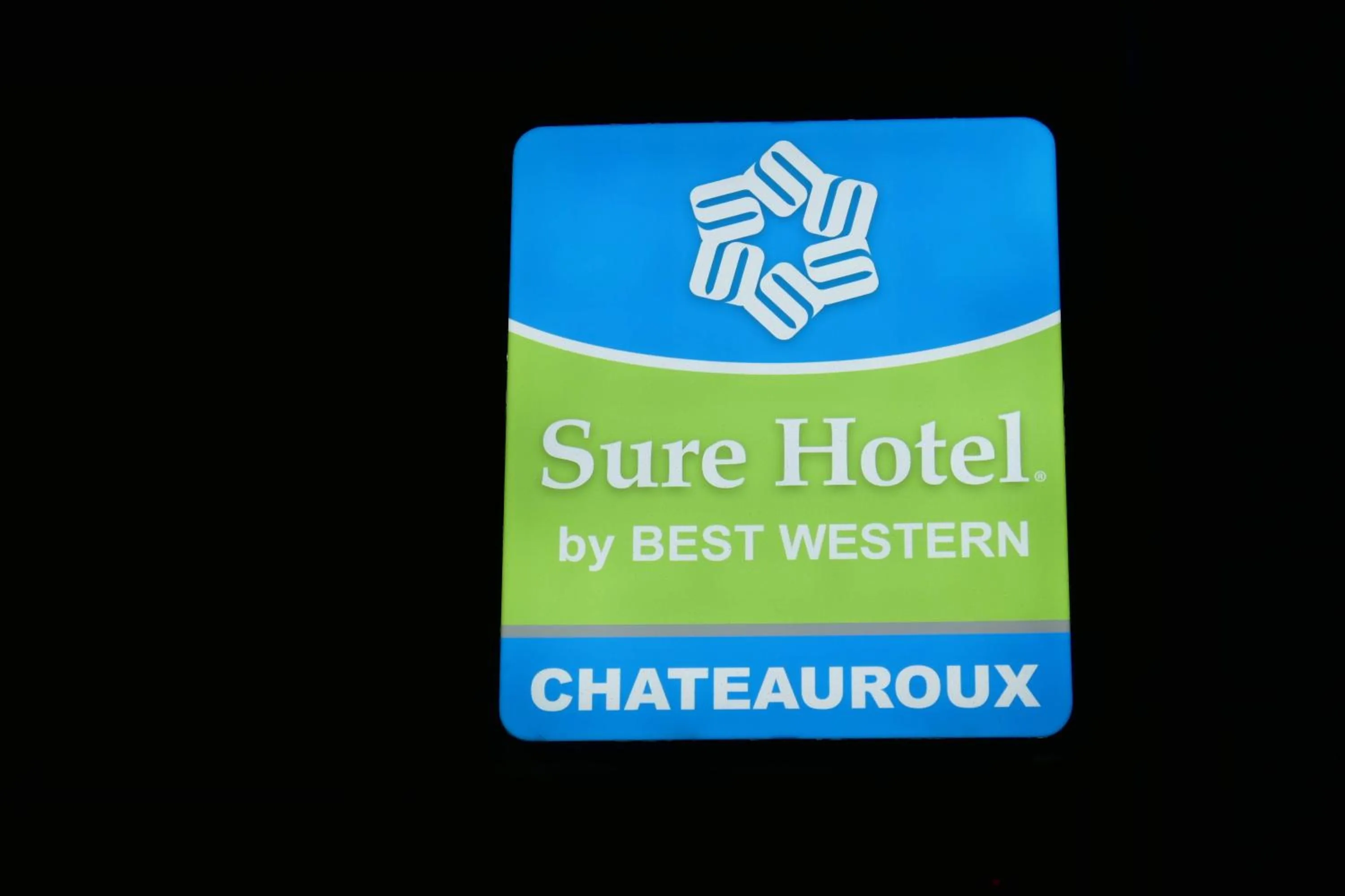 Night in Sure Hotel by Best Western Châteauroux