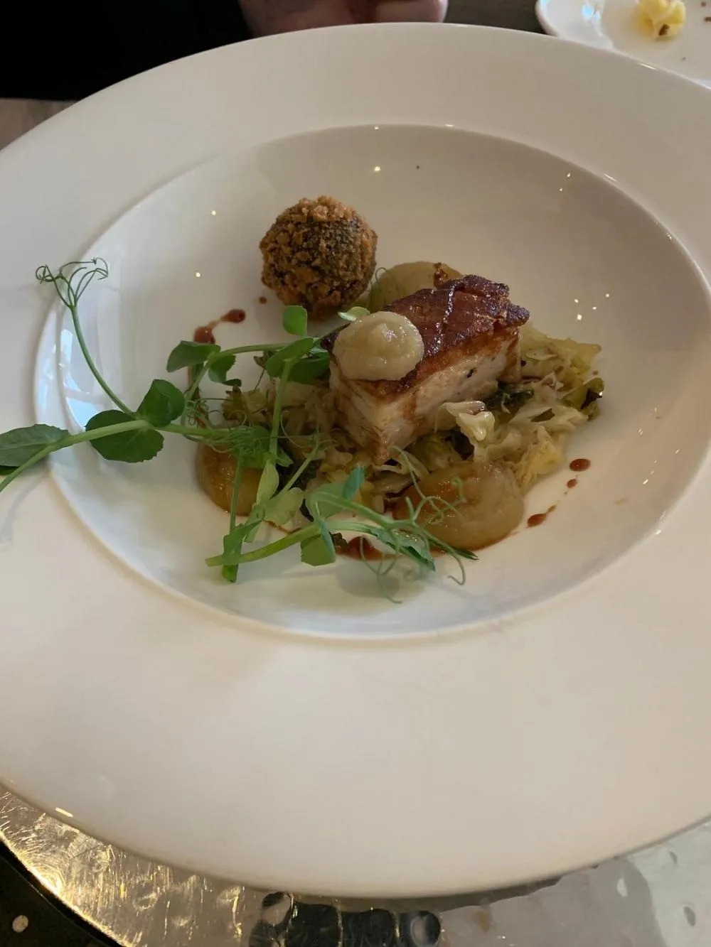 Food and drinks in The Commodore Hotel