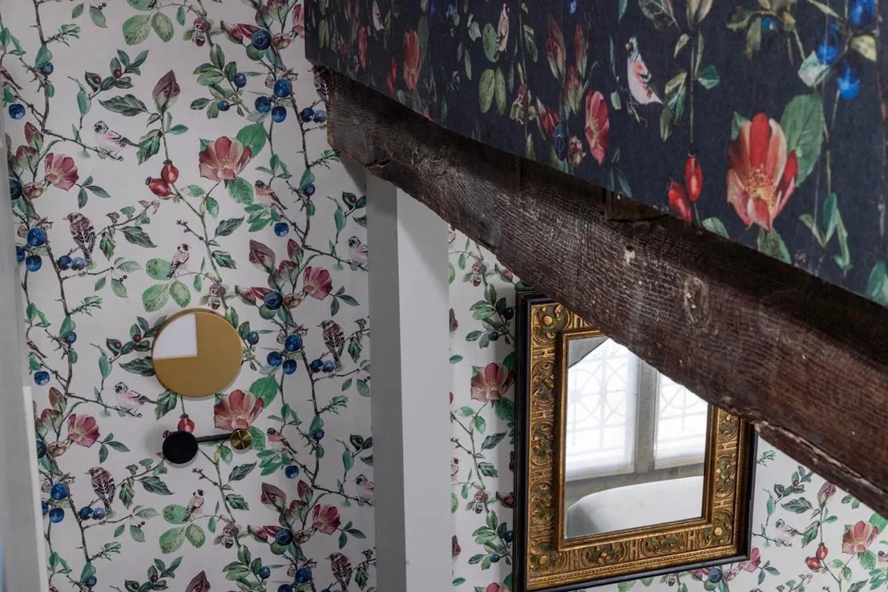 Bedroom in Hotel L de Lutece - Notre-Dame