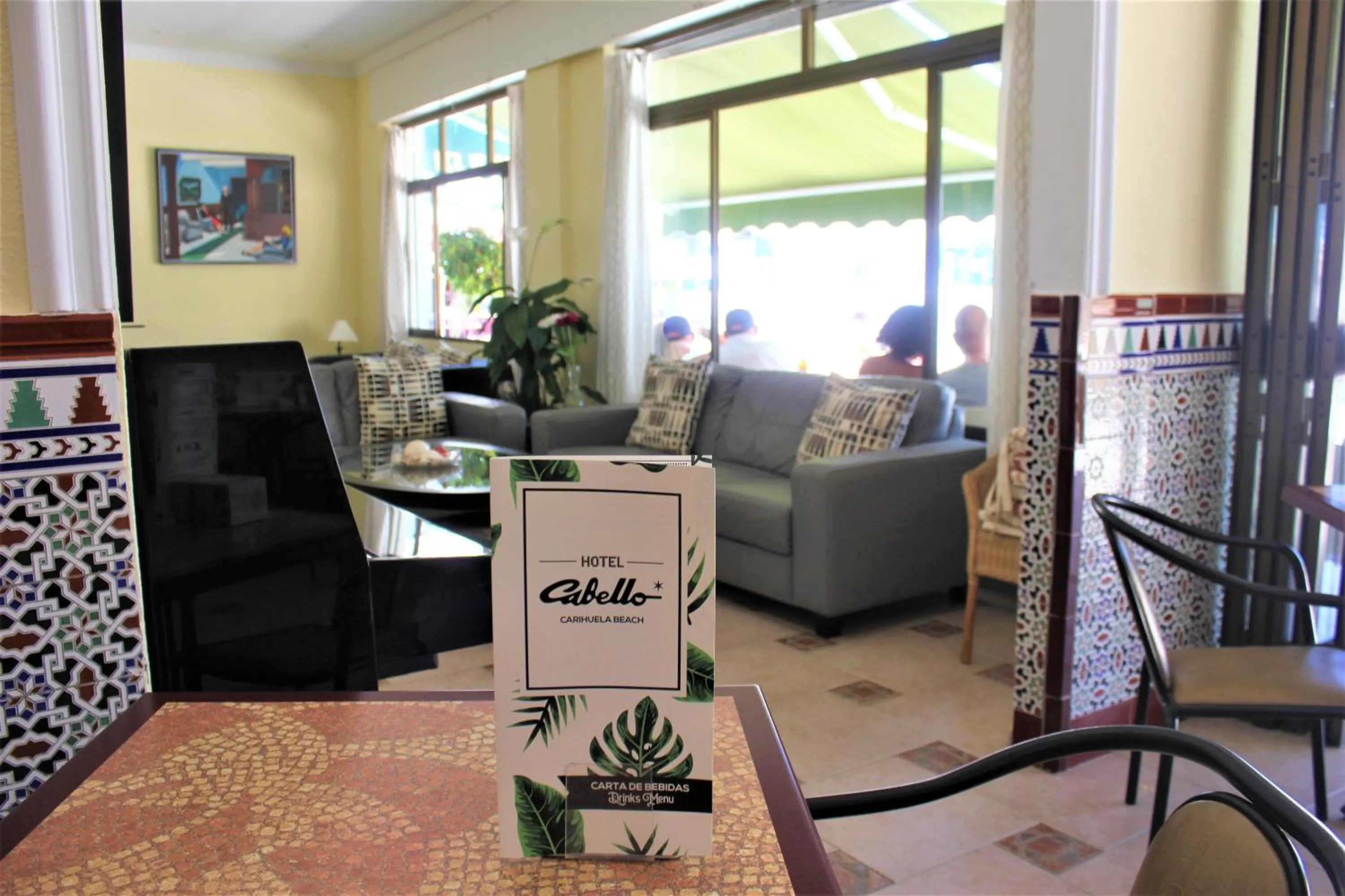 Lounge or bar in Hotel Cabello