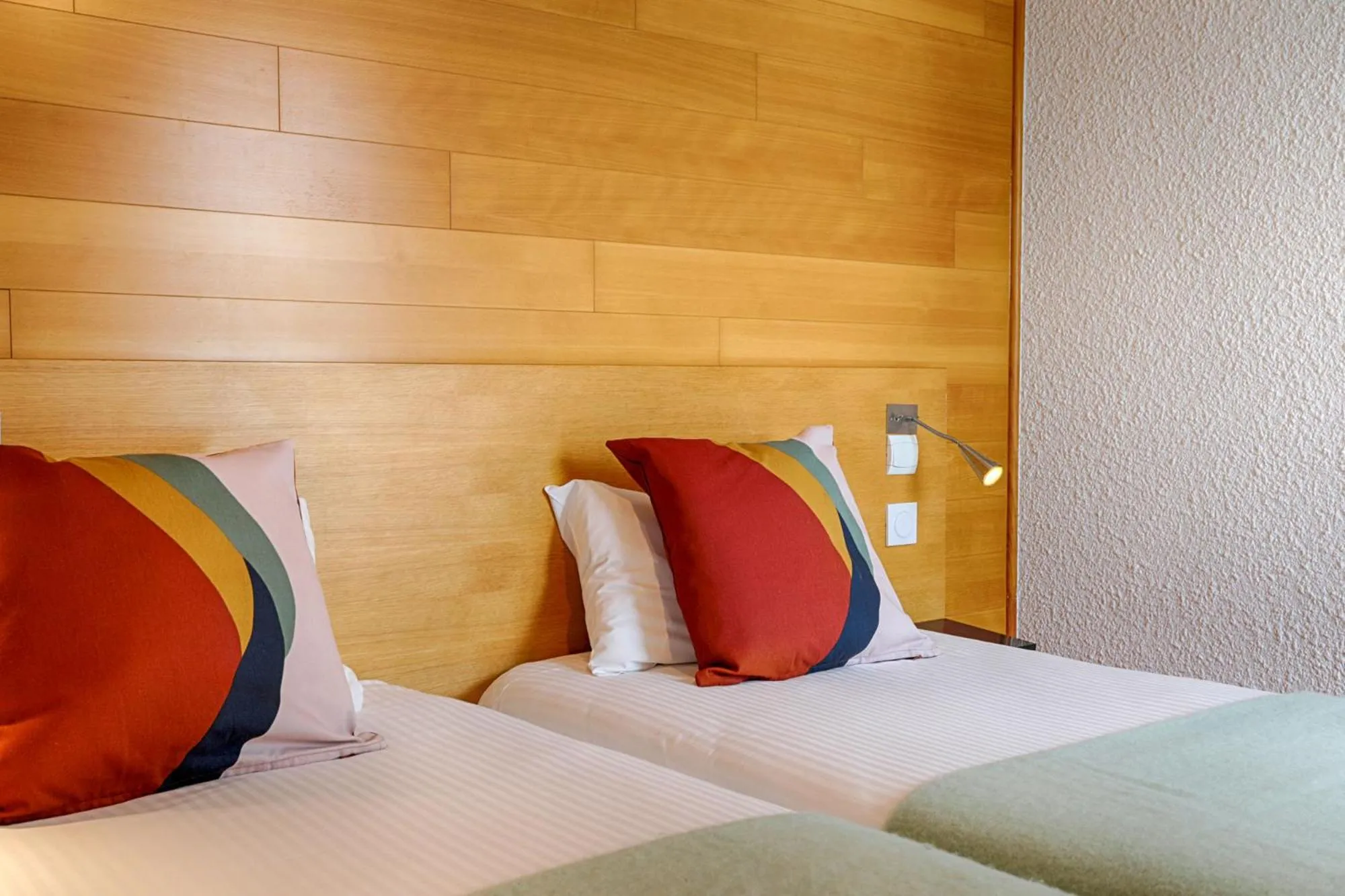 Bed in Hotel Le Branhoc - Brit Hotel Auray