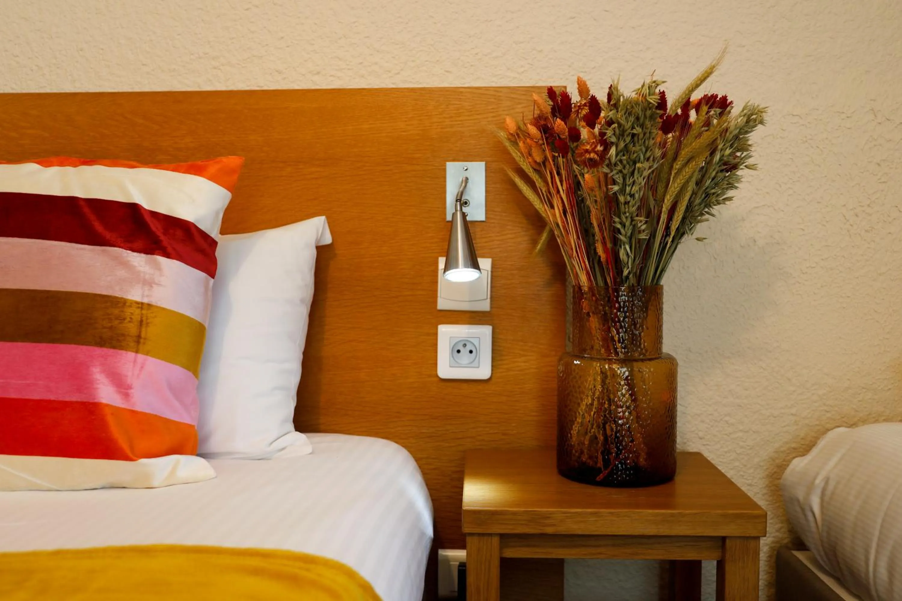 Bed in Hotel Le Branhoc - Brit Hotel Auray