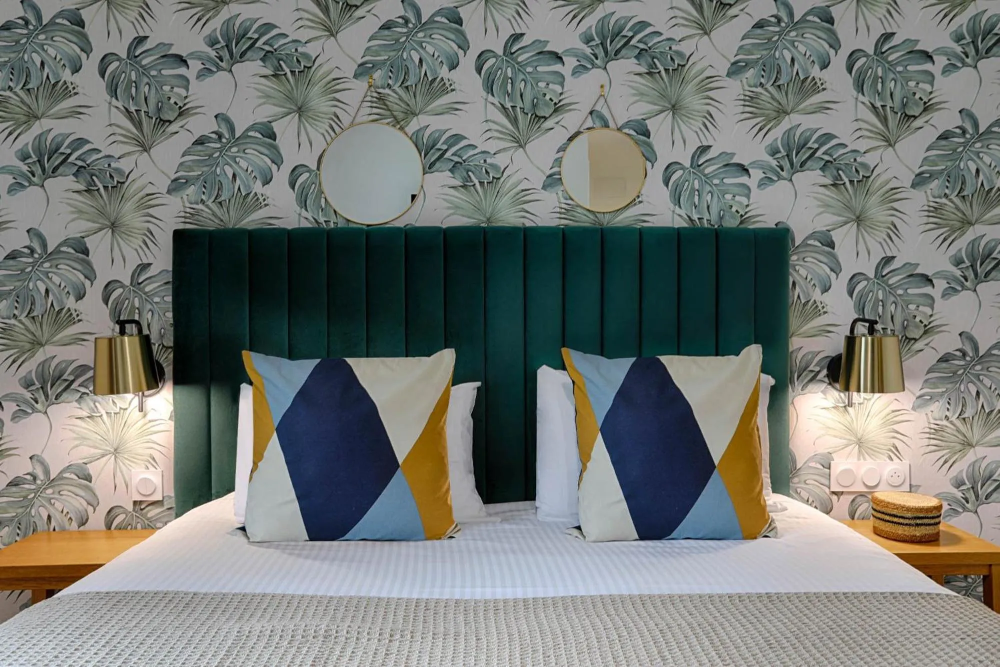 Bedroom, Bed in Hotel Le Branhoc - Brit Hotel Auray